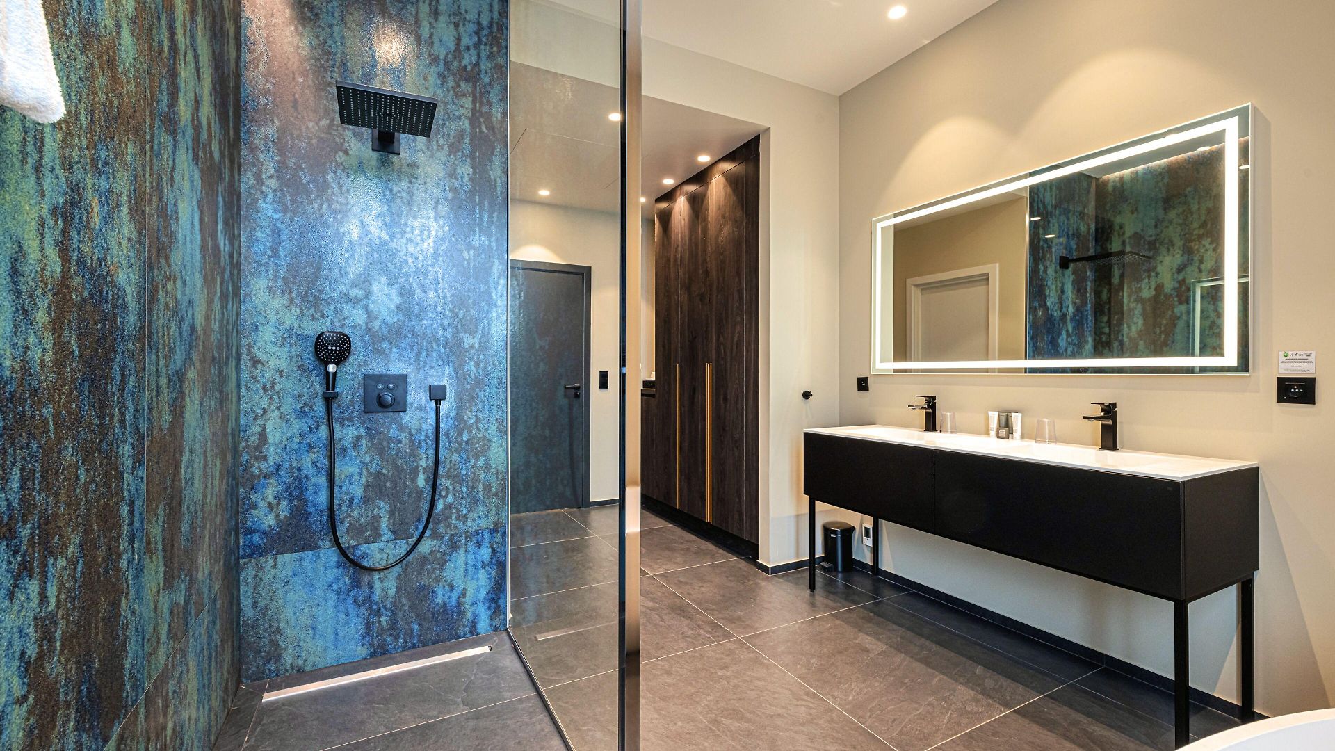 Apollinaire Hotel 4*