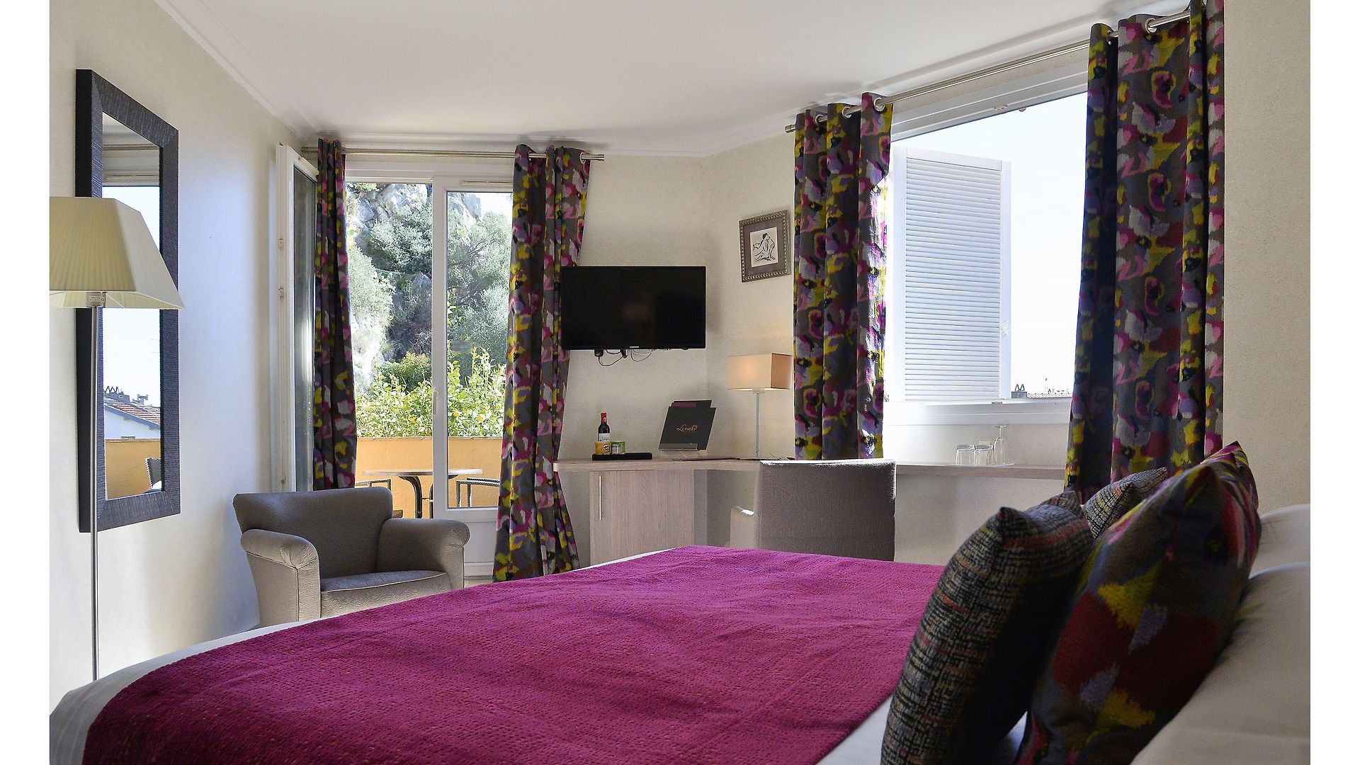 La Pérouse Baie Des Anges Hotel 4*