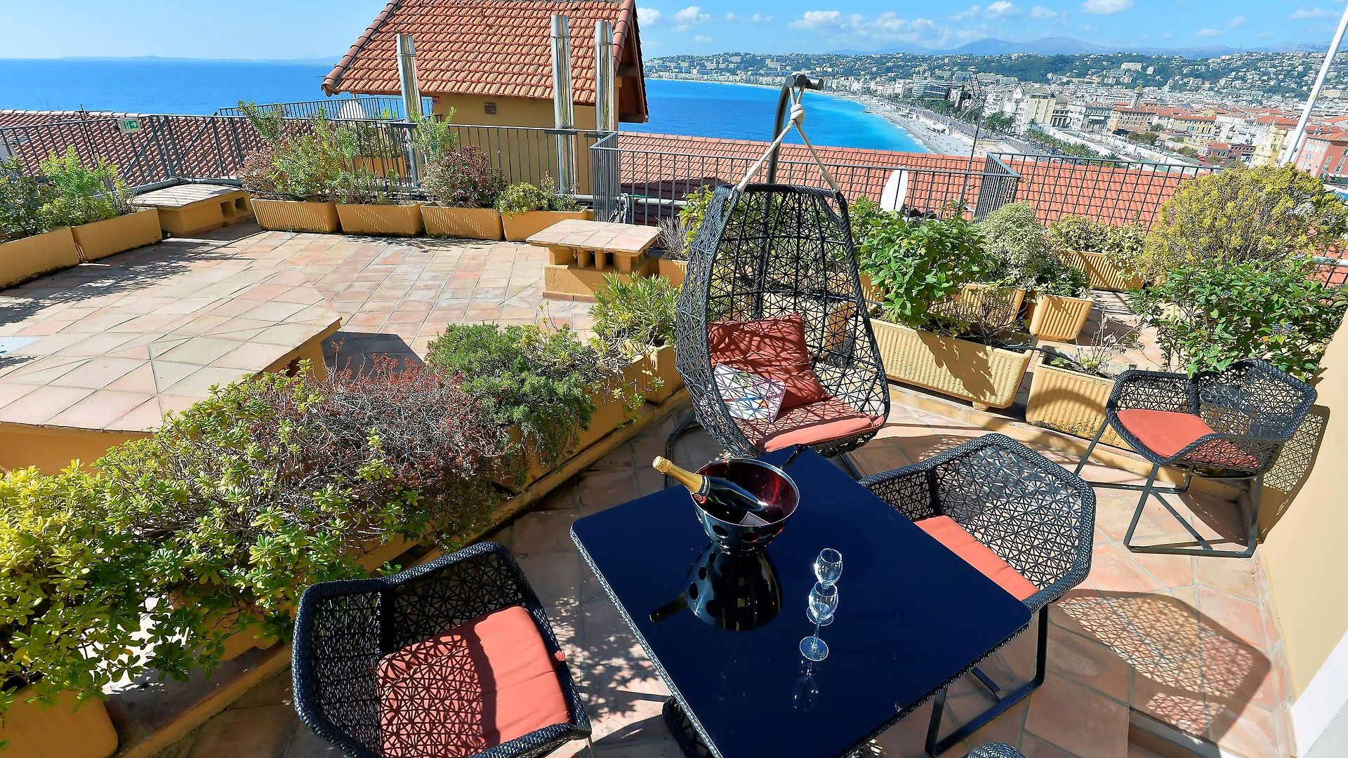 Hotel La Pérouse Baie Des Anges 4*