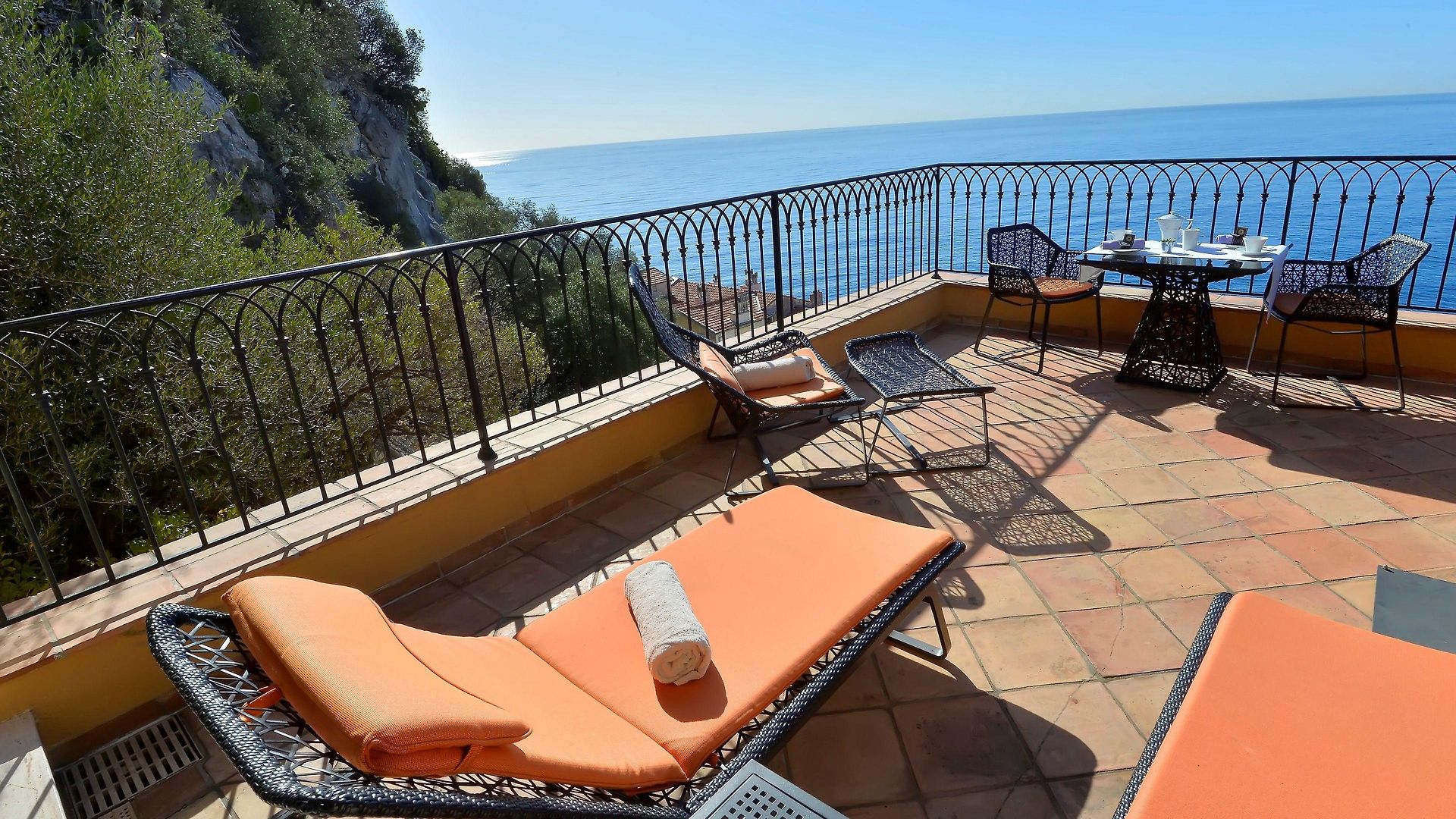 La Pérouse Baie Des Anges Hotel 4*