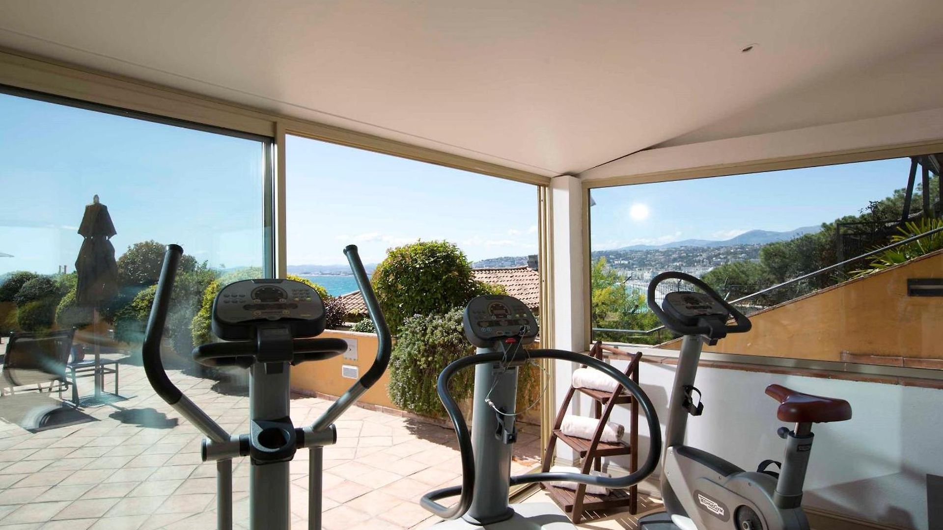 Hotel La Pérouse Baie Des Anges Nice