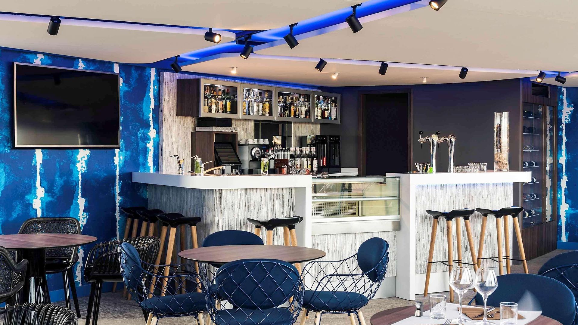 Mercure Centre Notre Dame 4*