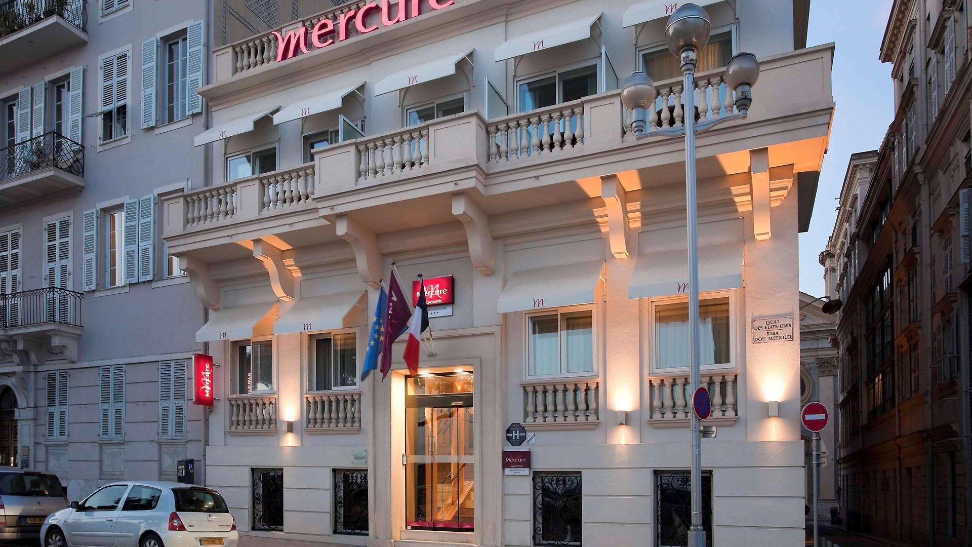 Mercure Marché Aux Fleurs Nice