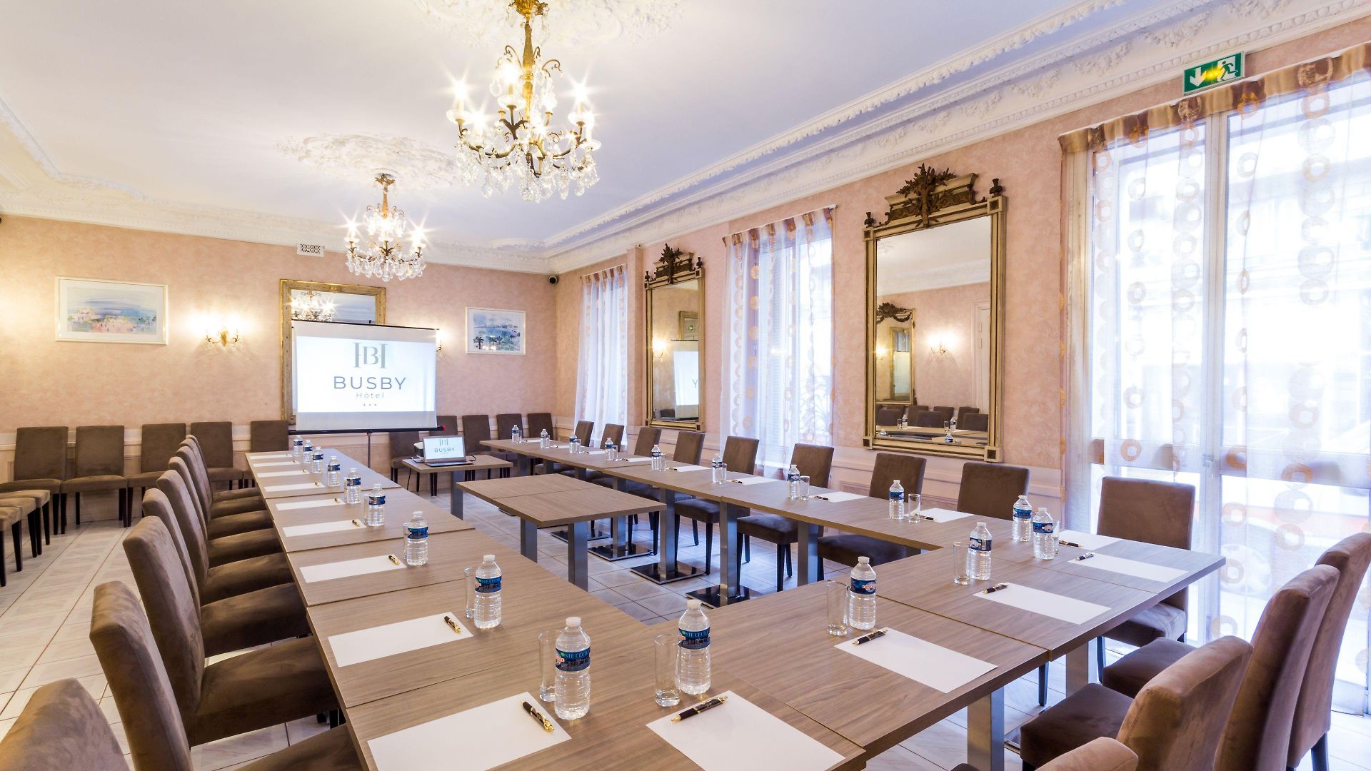 Busby Hotel
