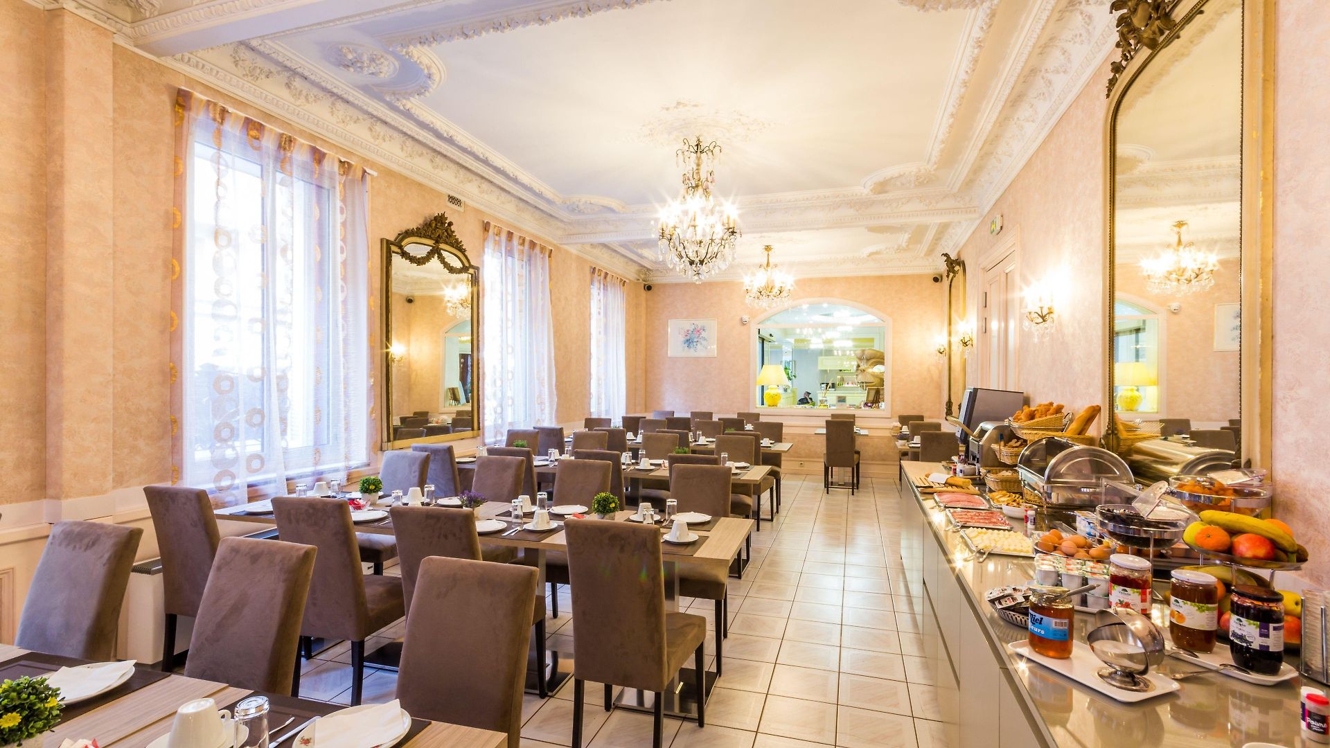 Hotel Busby 3*