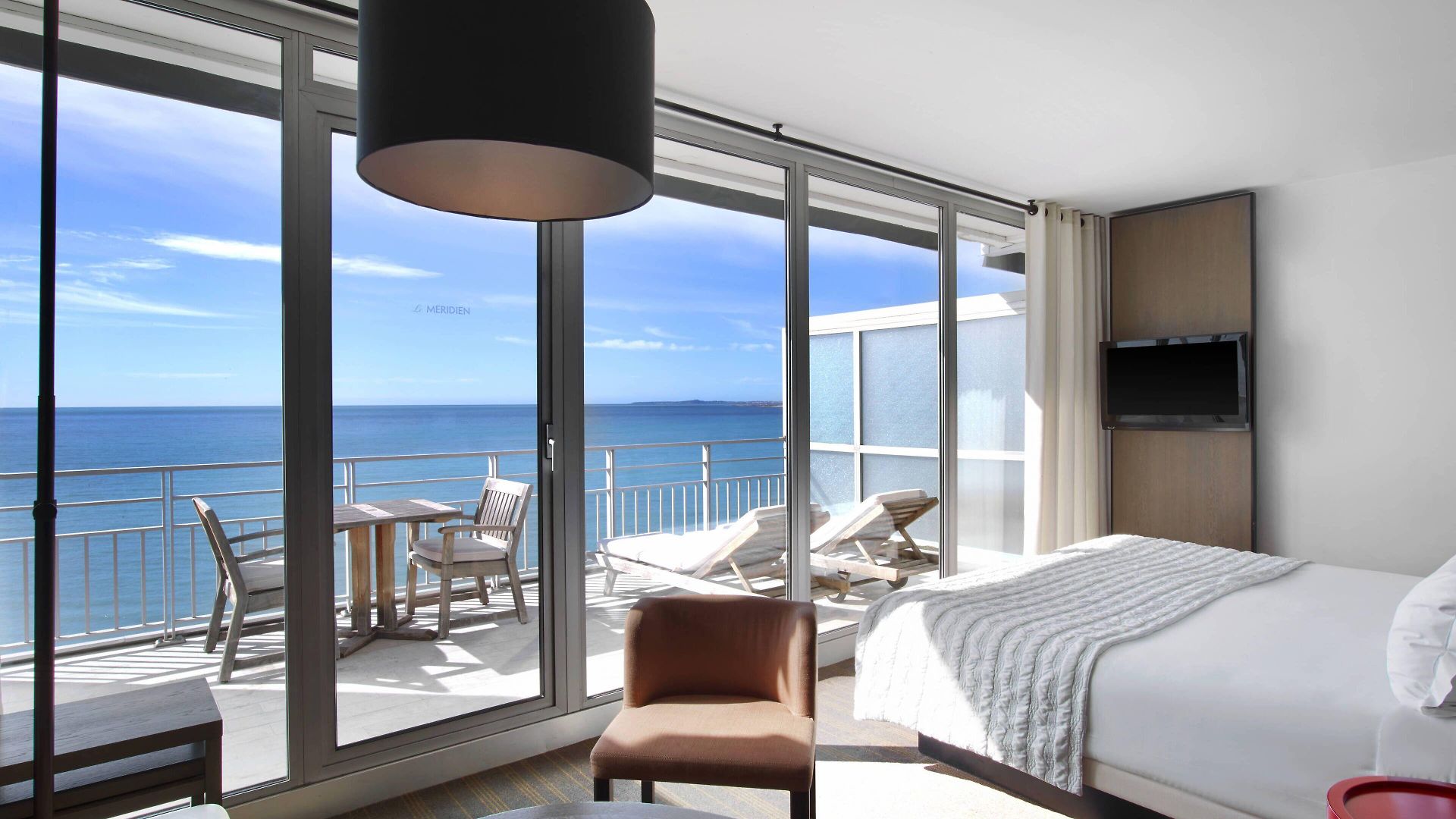 Le Meridien 4*