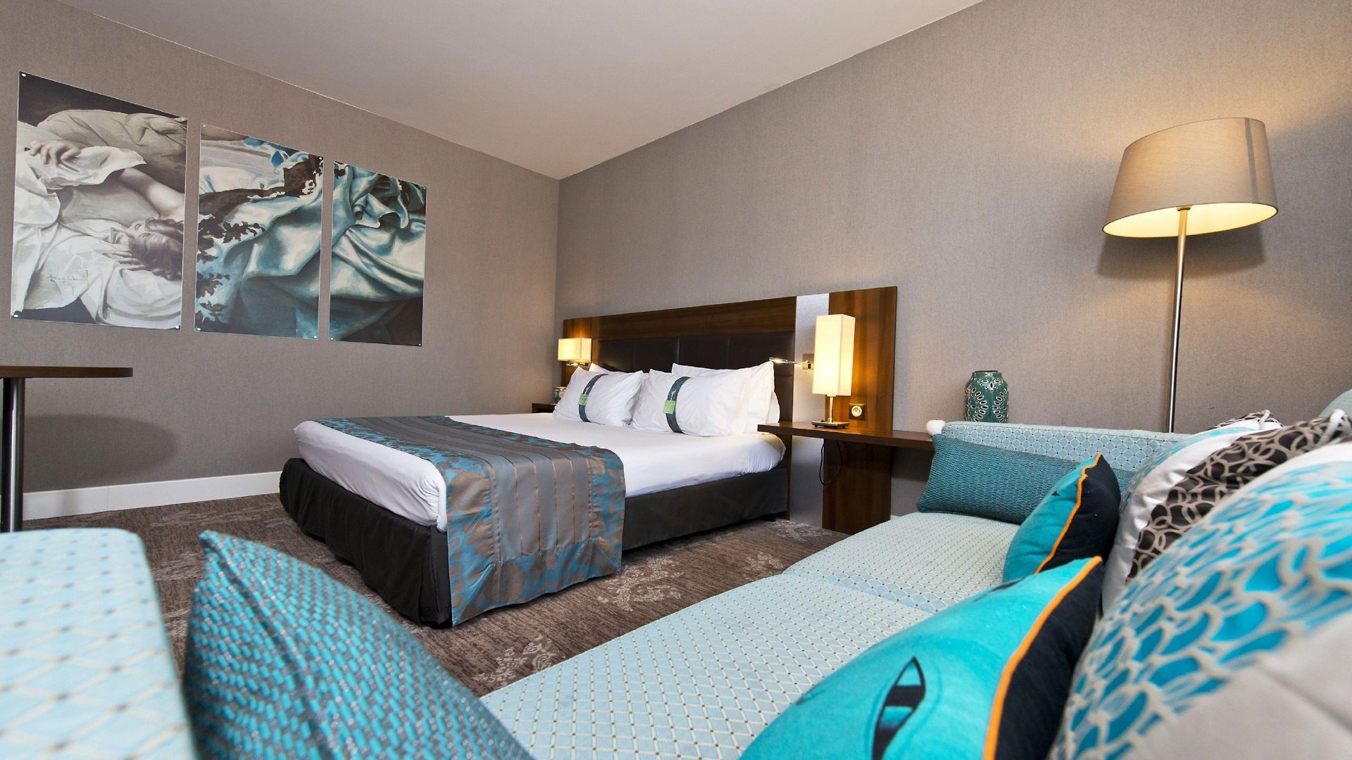 Hotel By Ihg 4*