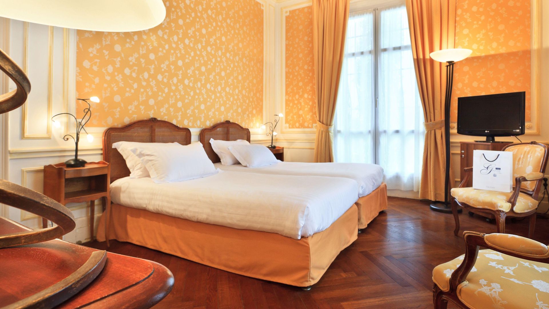 Hotel Gounod Fully Renovated