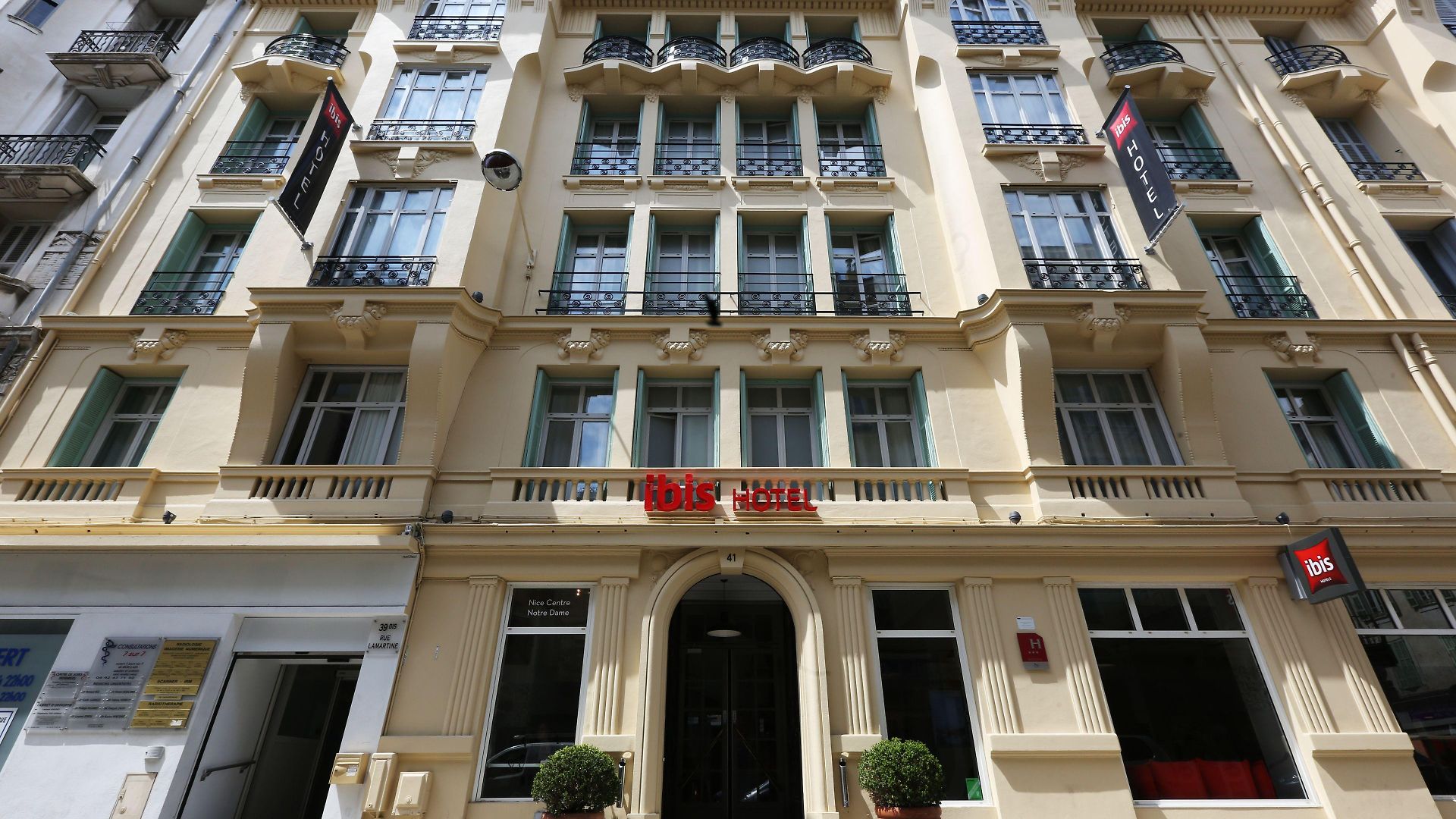 Ibis Centre Notre Dame Hotel 3*