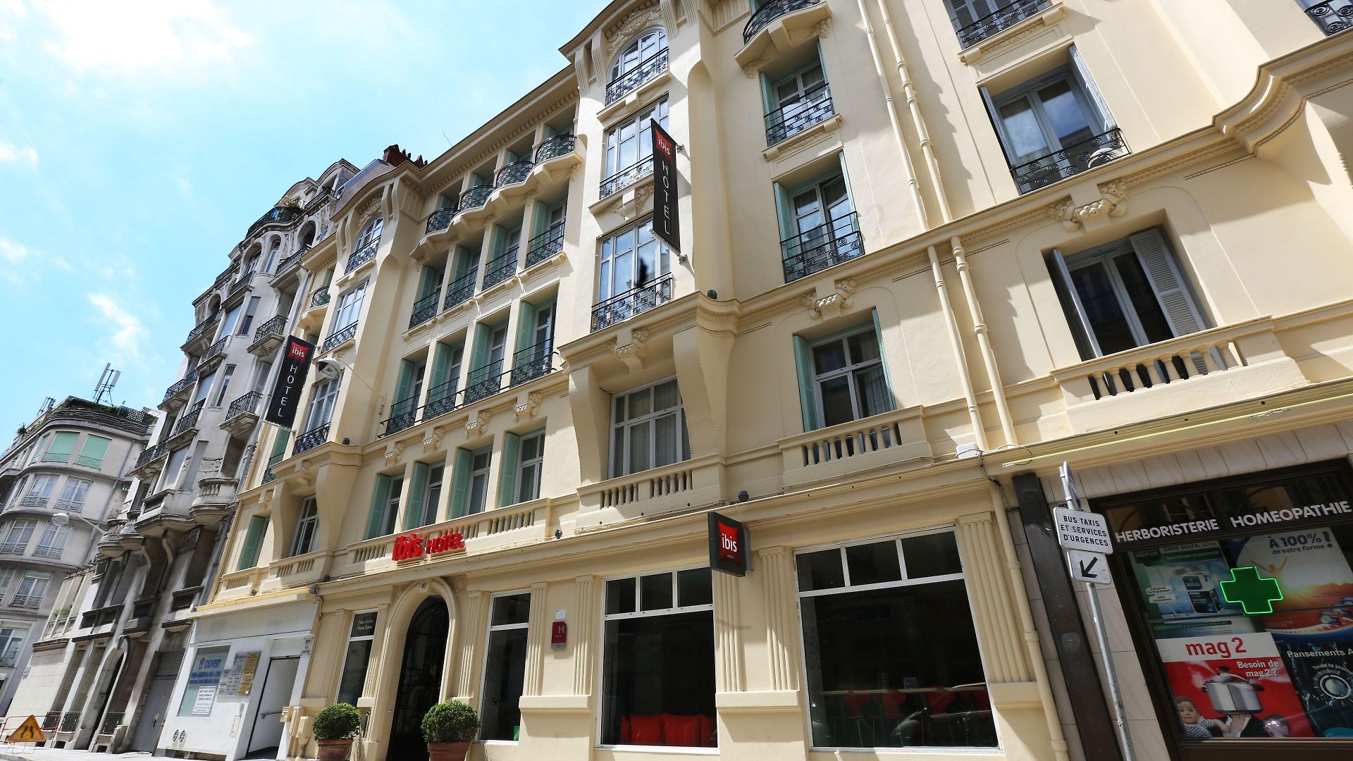 Ibis Centre Notre Dame Hotel