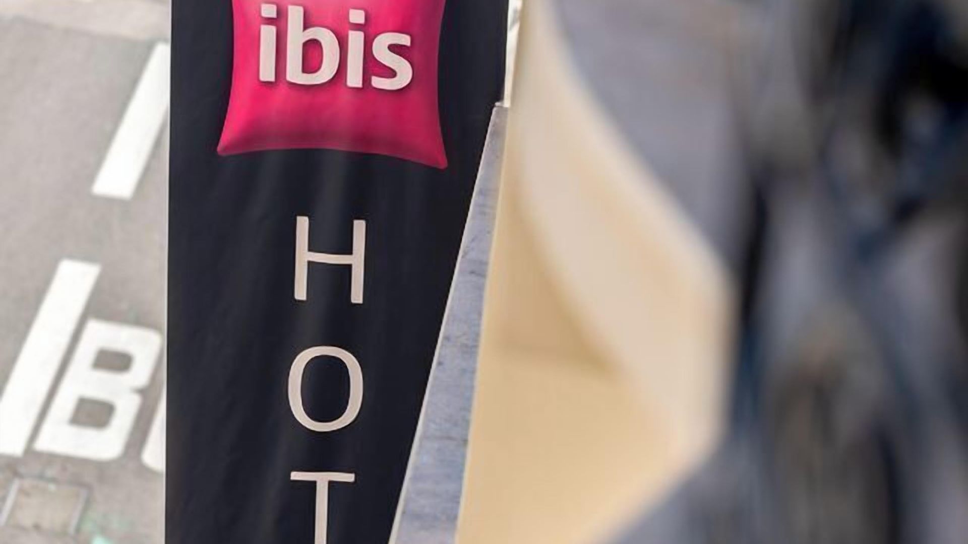 Ibis Centre Notre Dame 3*