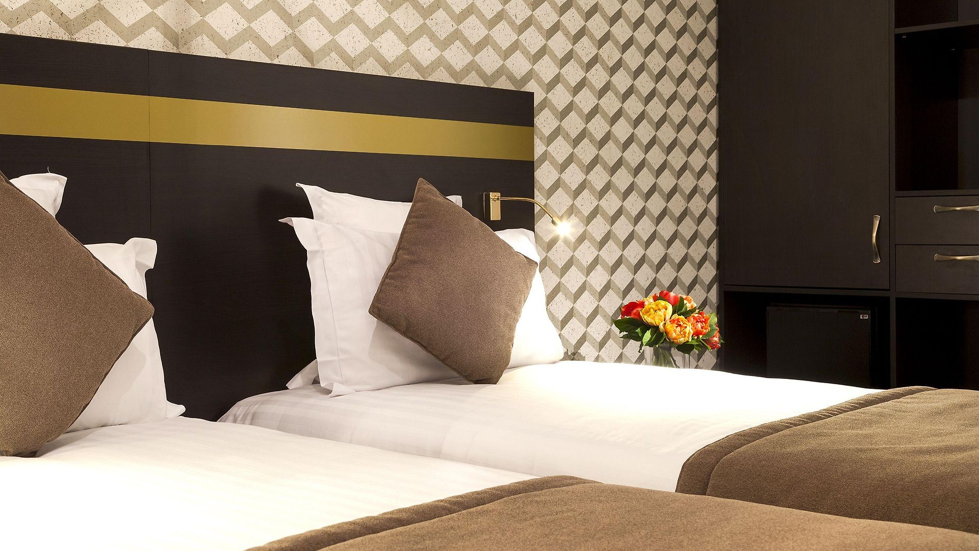 Le Soleia By Inwood Hotel