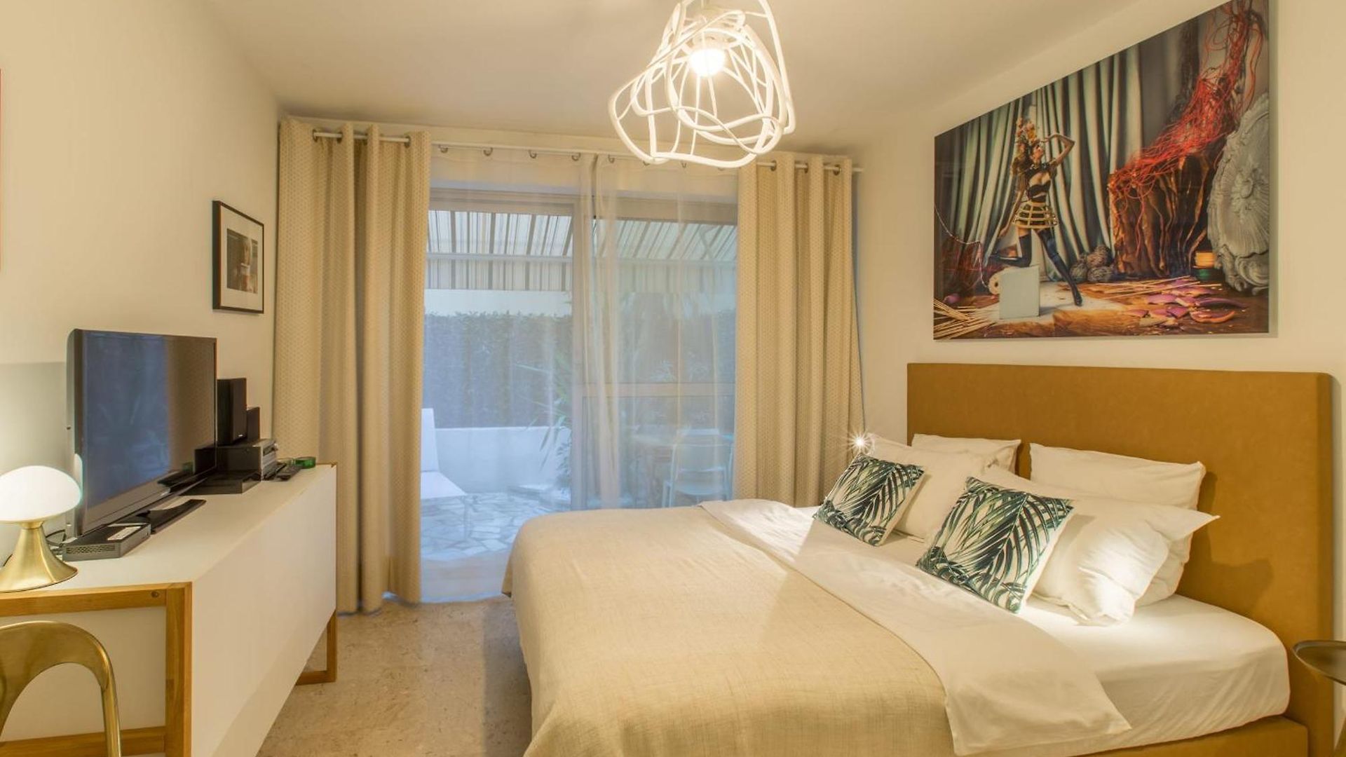 Centre Promenade Golden Square Terrace 1 Min Walk To The Beach Ac * Nice