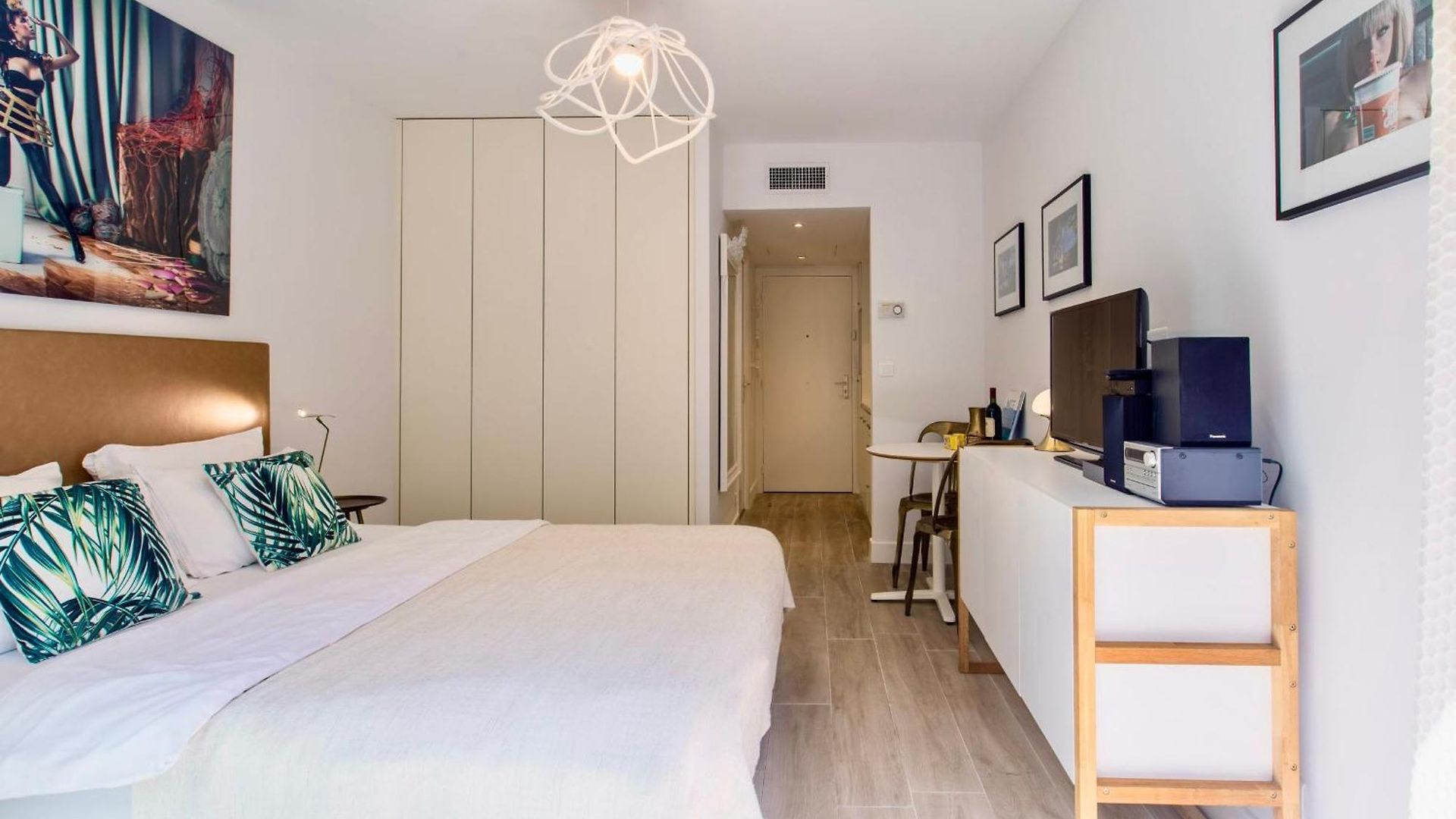 Apartment Centre Promenade Golden Square Terrace 1 Min Walk To The Beach Ac *
