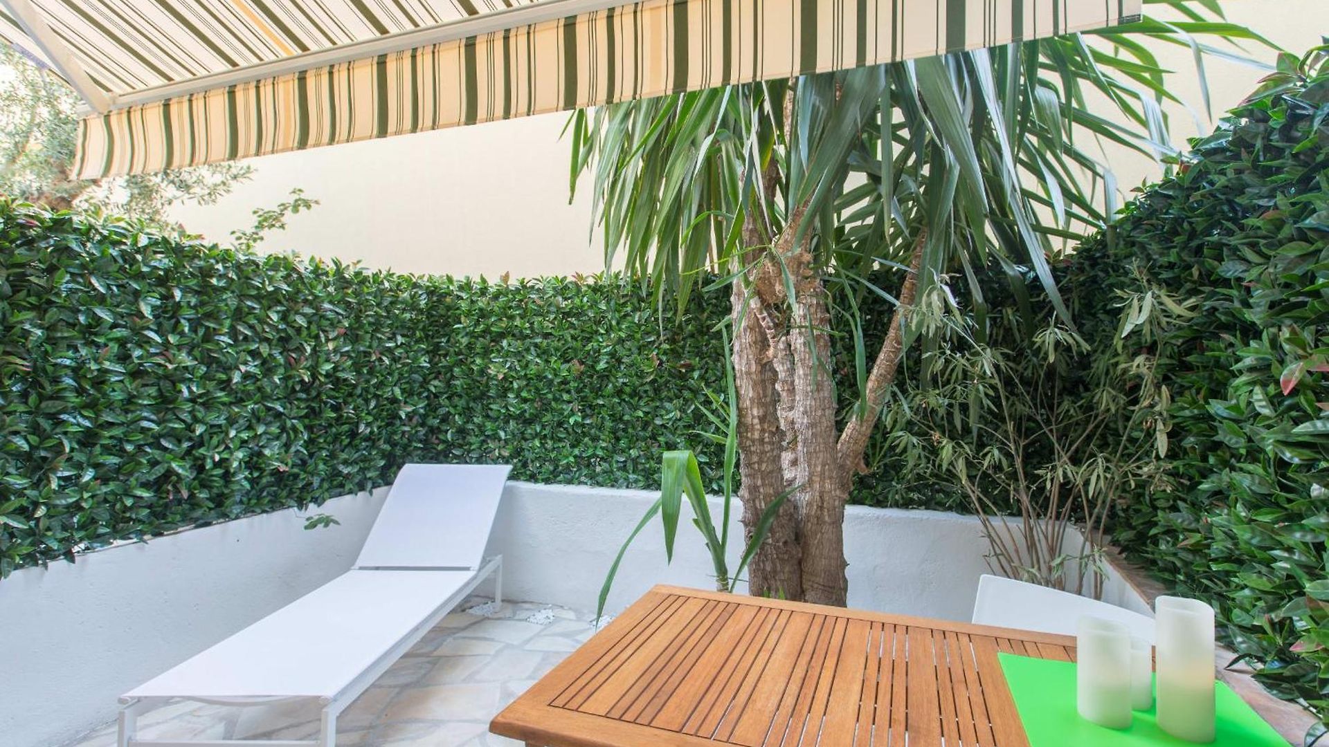 Centre Promenade Golden Square Terrace 1 Min Walk To The Beach Ac * Nice