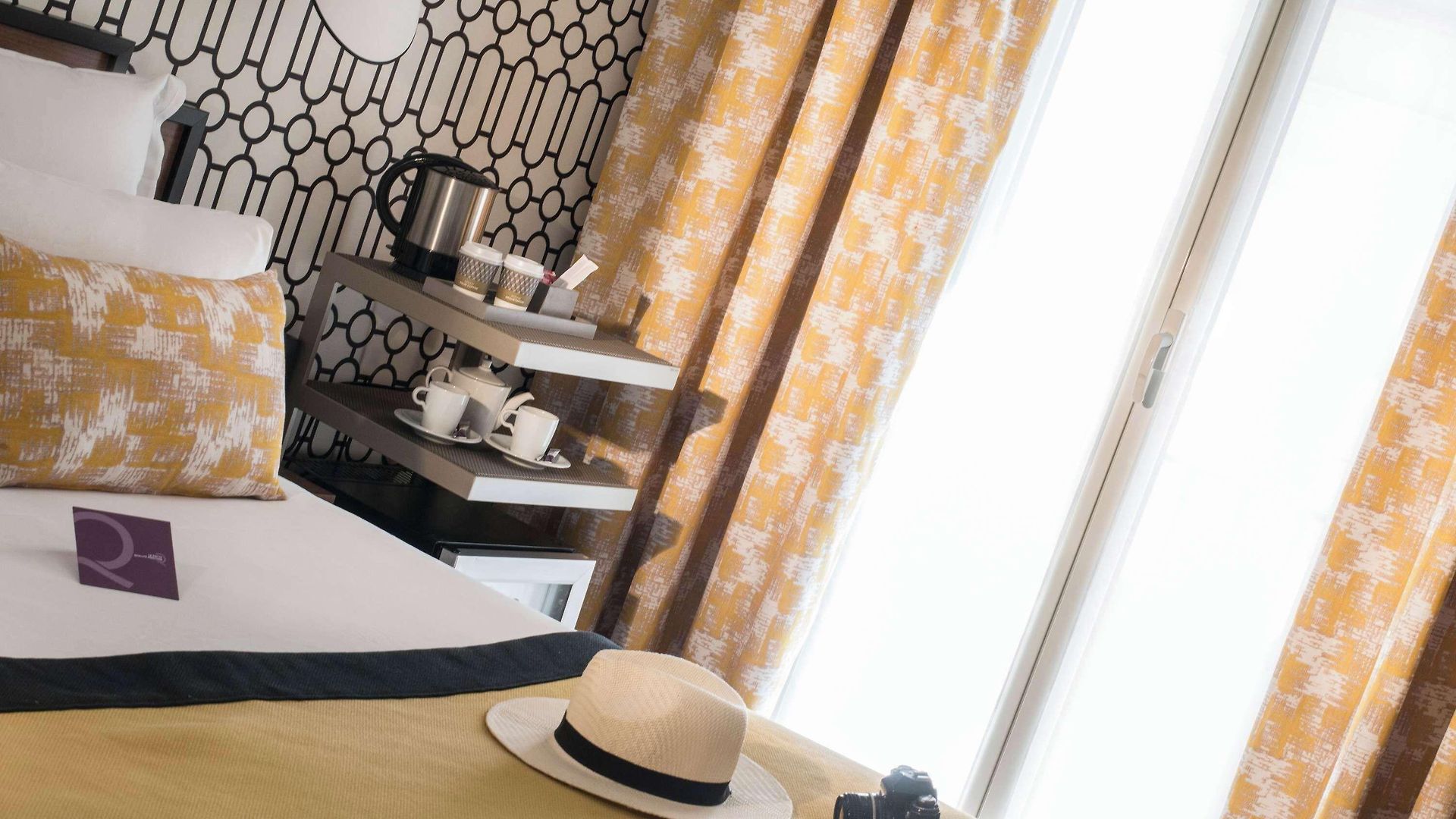 Hotel Mercure Marché Aux Fleurs 4*