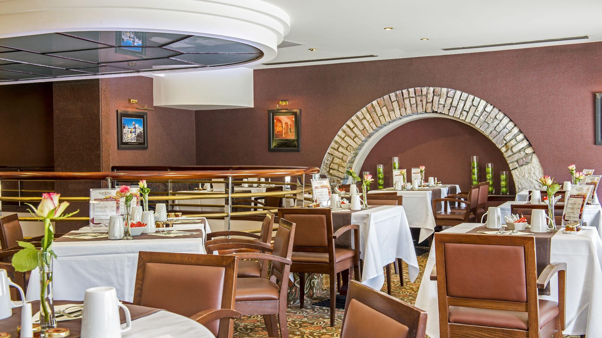 Aston La Scala Hotel