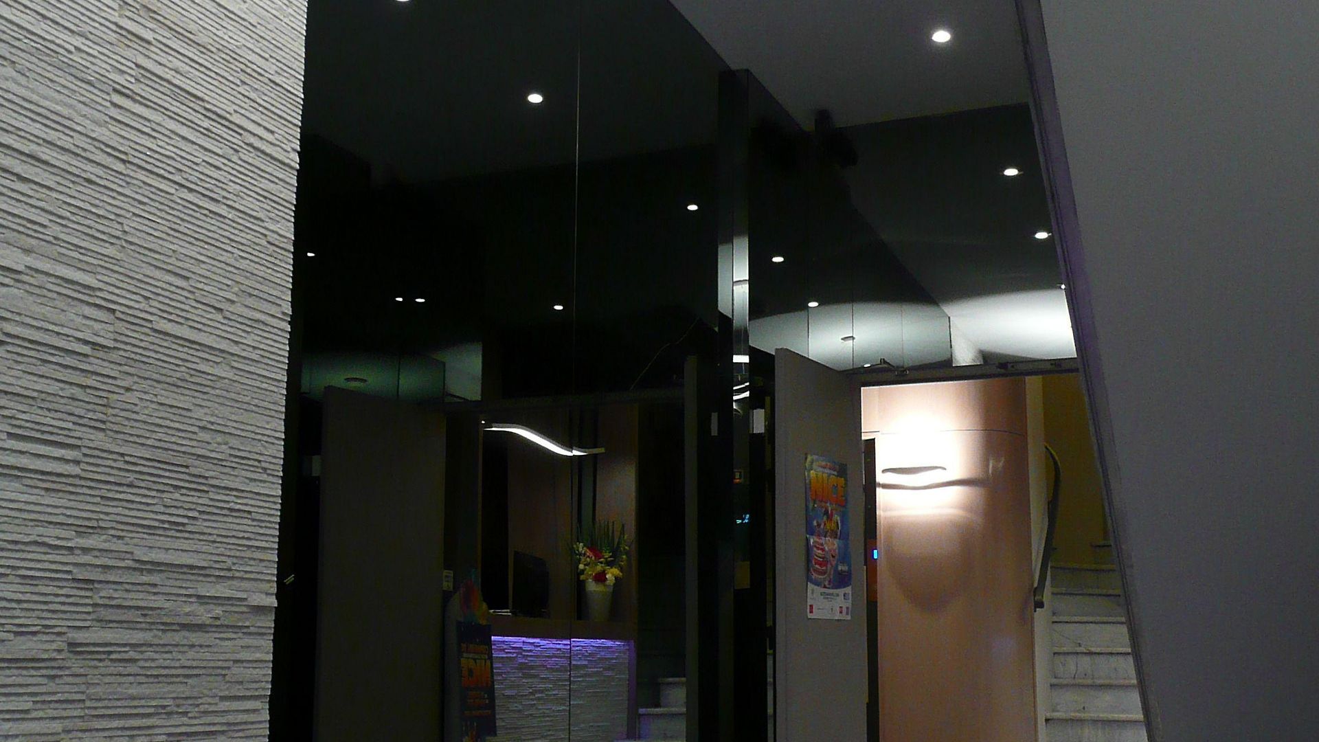 1er Hotel 4*