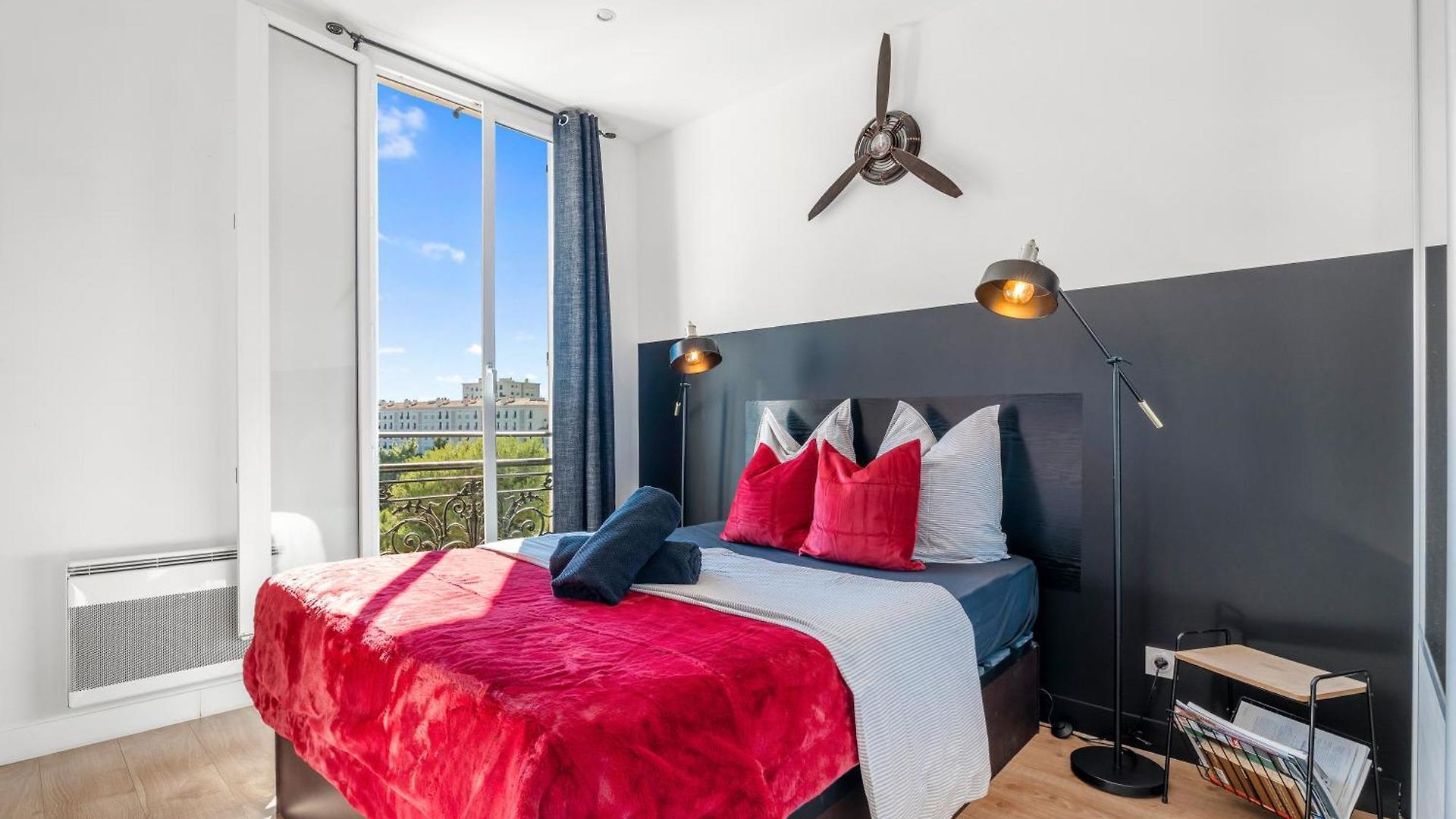 Renting - Cambrai - Luxurious Sea View Terrasse - King Bed - Parking - Ac - Fully Equipped Apartment Nice