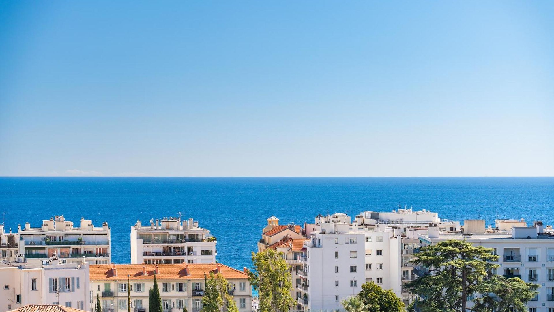 Renting - Cambrai - Luxurious Sea View Terrasse - King Bed - Parking - Ac - Fully Equipped * Nice