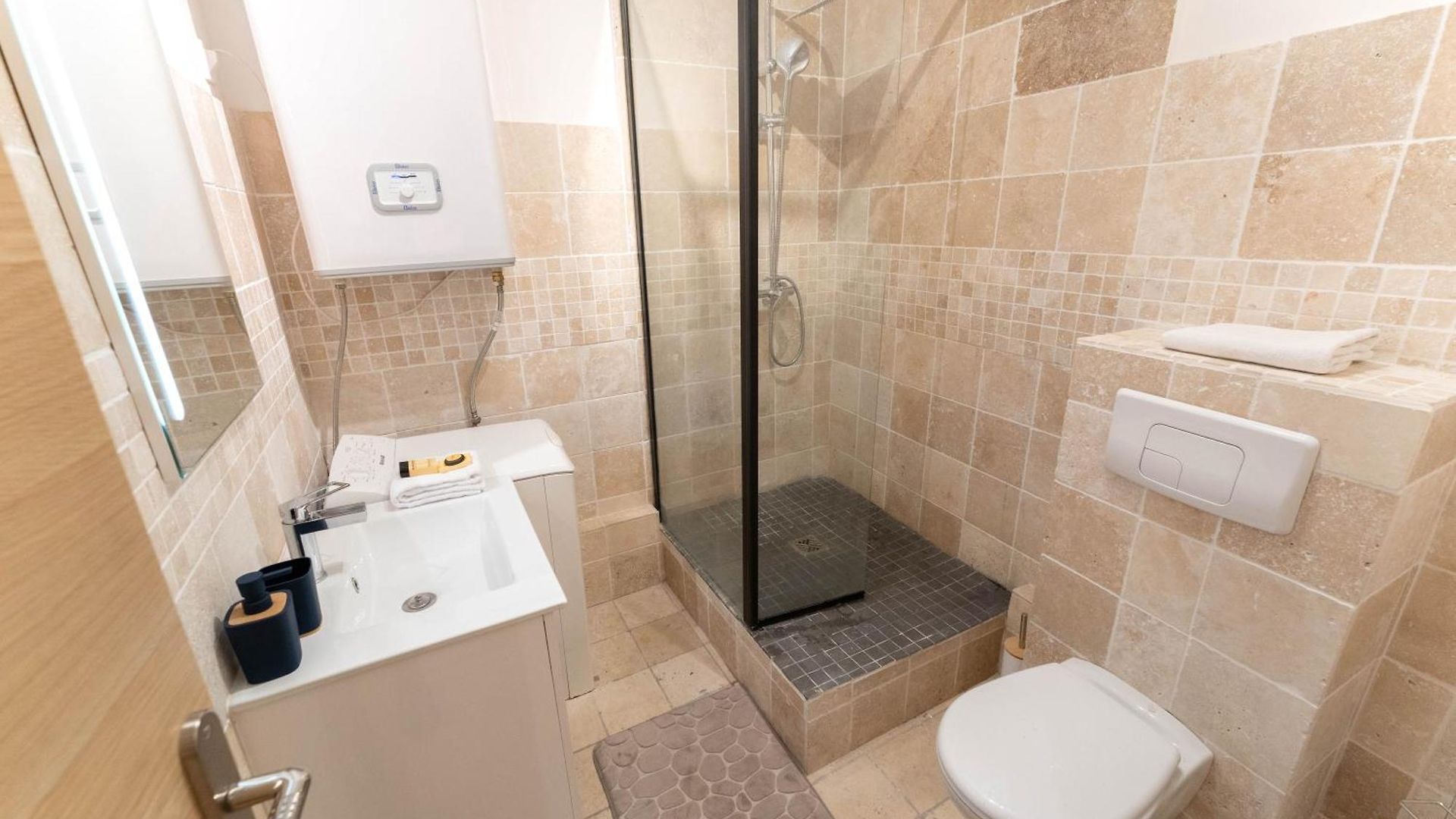 Sk 1 Au Coeur De La Vieille Apartment