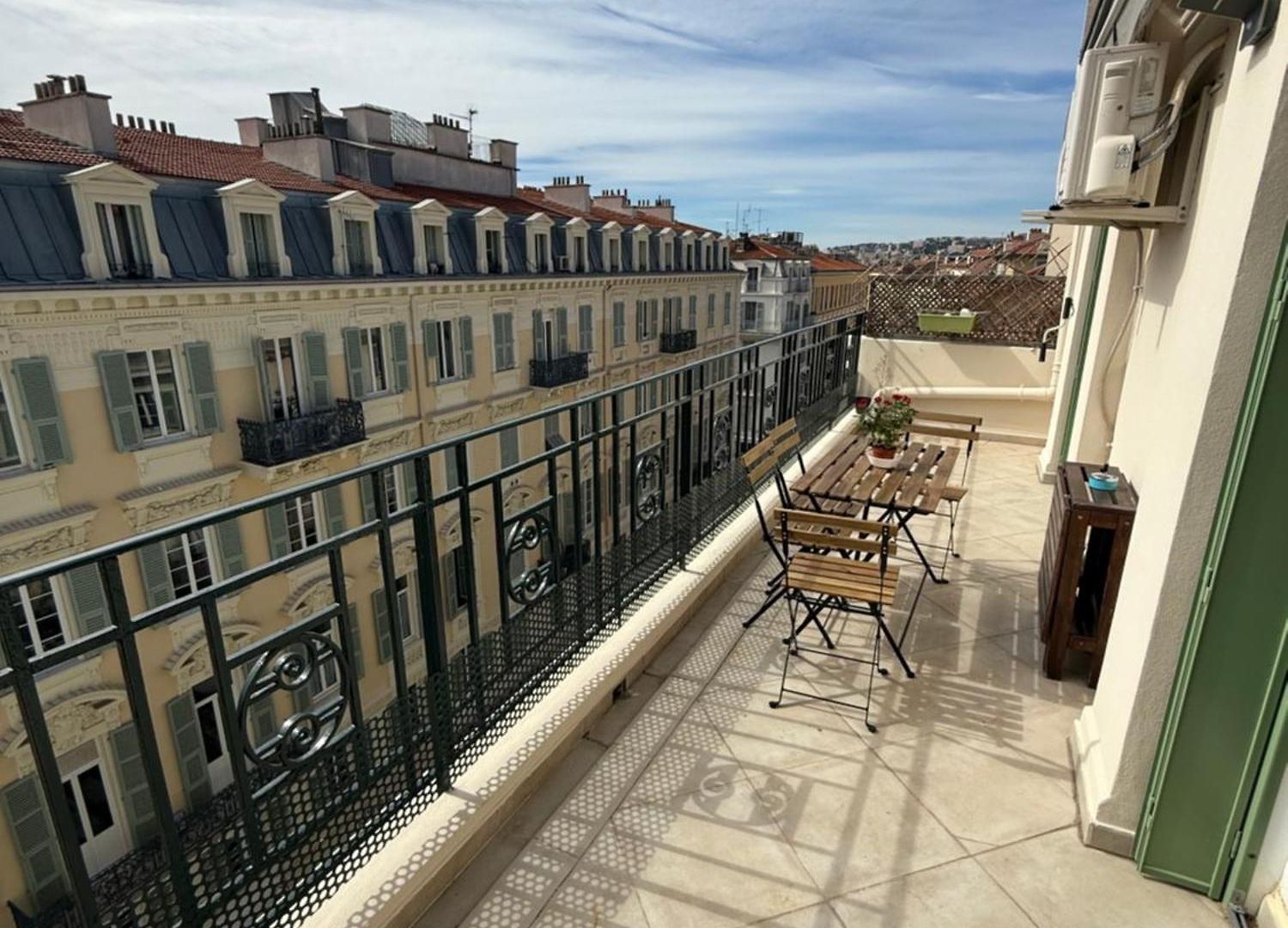 Sweethome Massena Nice