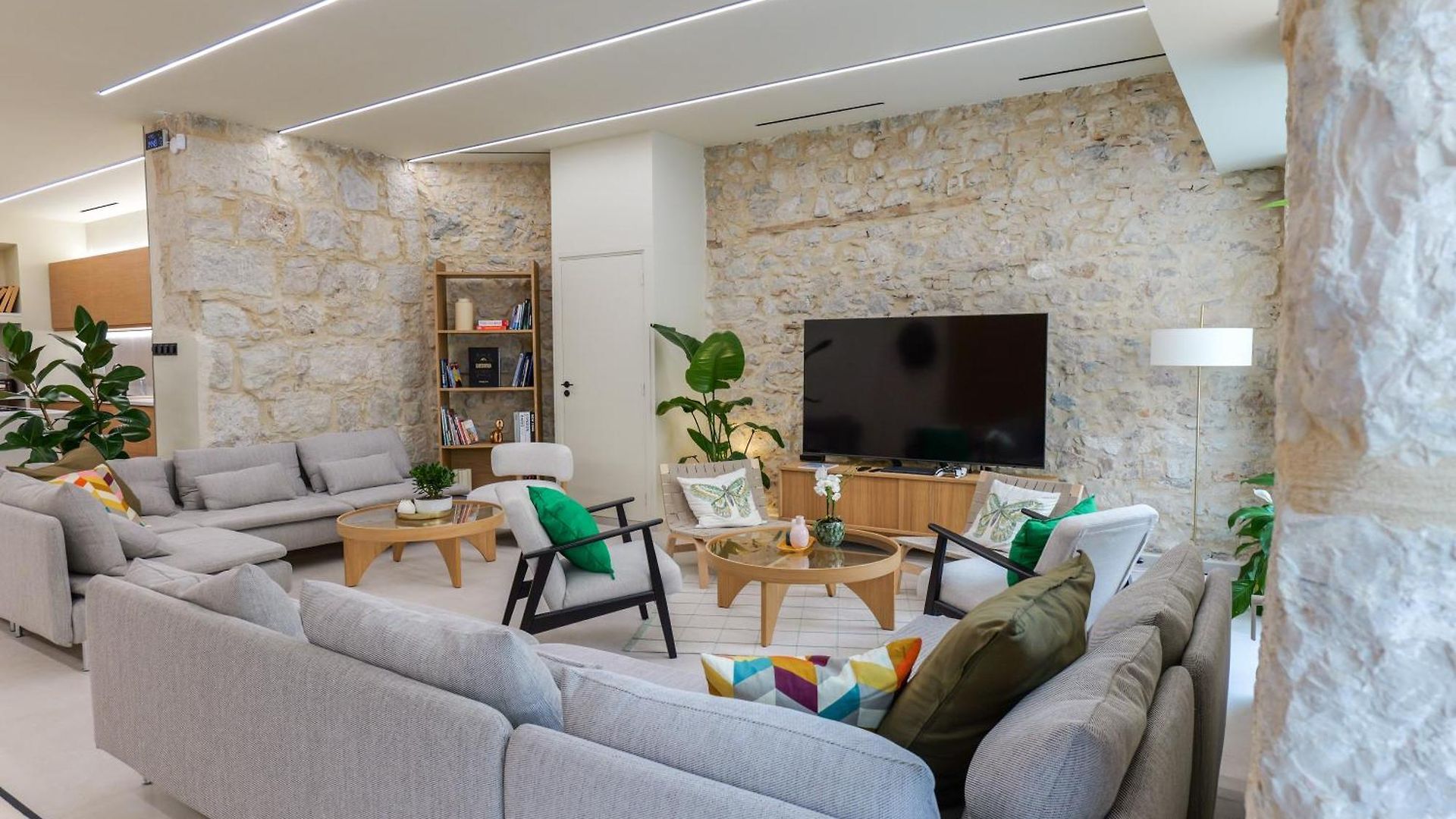 Appartement Extra Spacious Modern Hub Center *