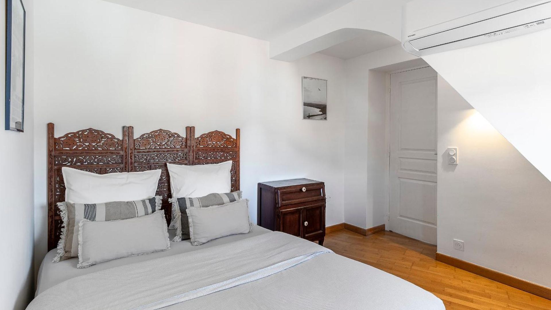 Charming Peaceful Haven In The Golden Square, Air-conditioned Appartement *