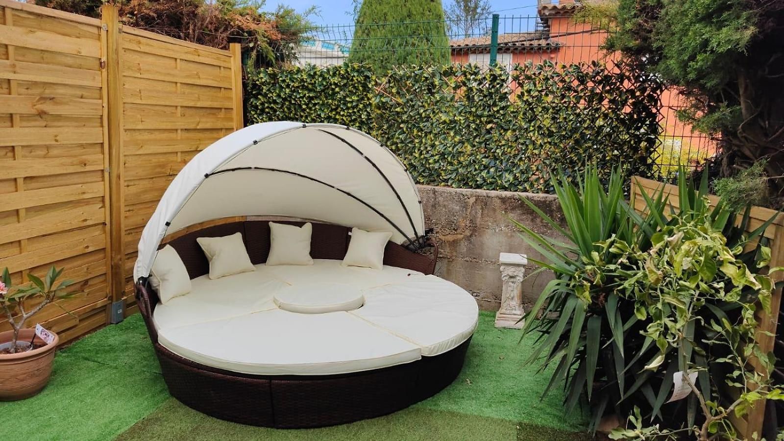 Appartement Renovated With Garden Pool Air Conditioning 4 Sleeps *