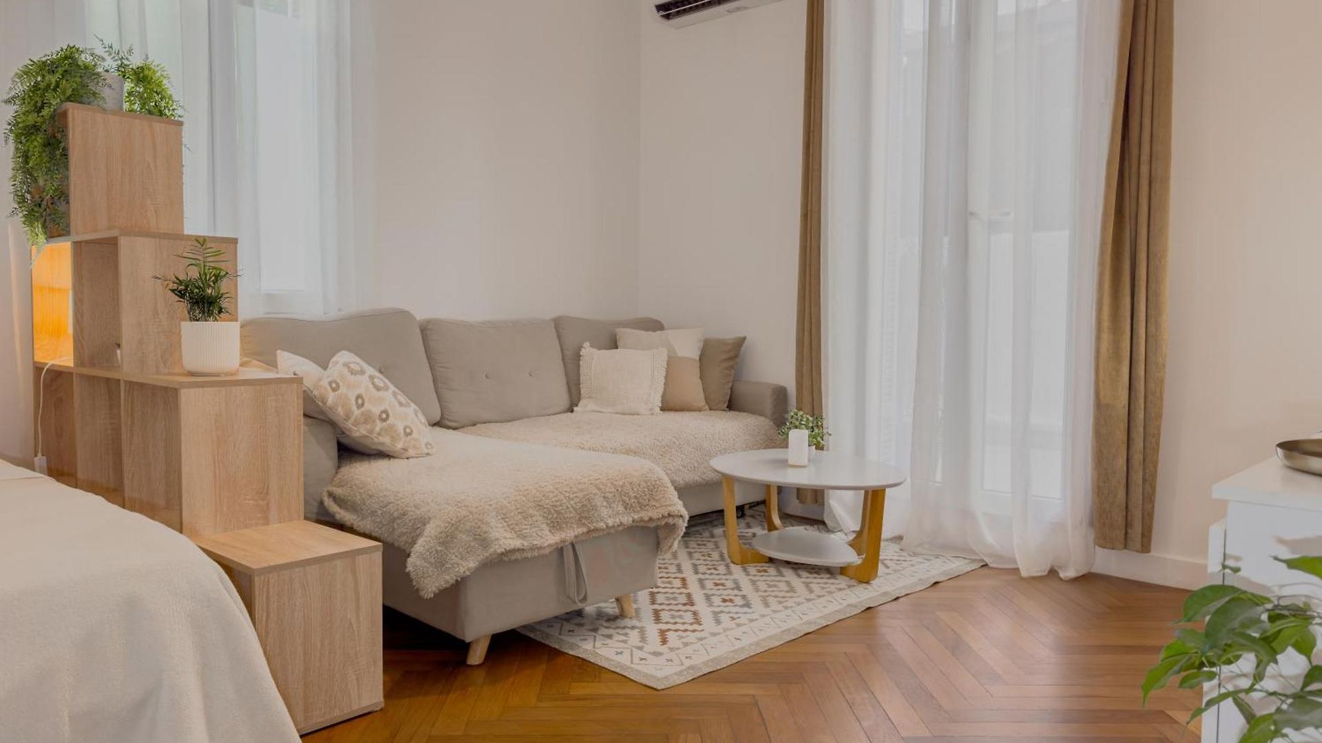 - Bright & Modern - Private Terrace - Aircon - Near Train & Appartement Nice