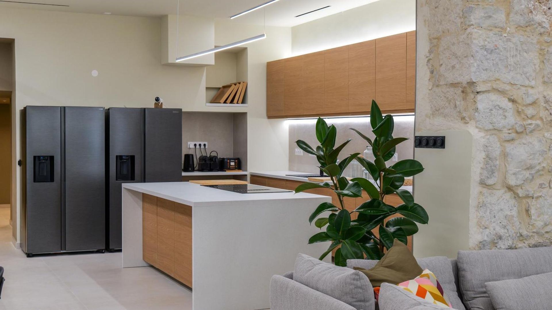 Appartement Extra Spacious Modern Hub Center