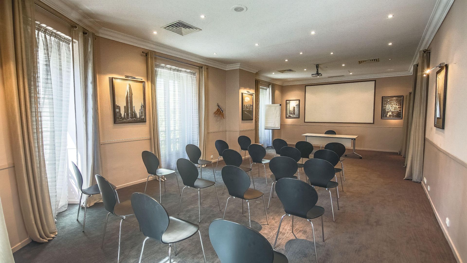 Western Premier Roosevelt 4* Nice
