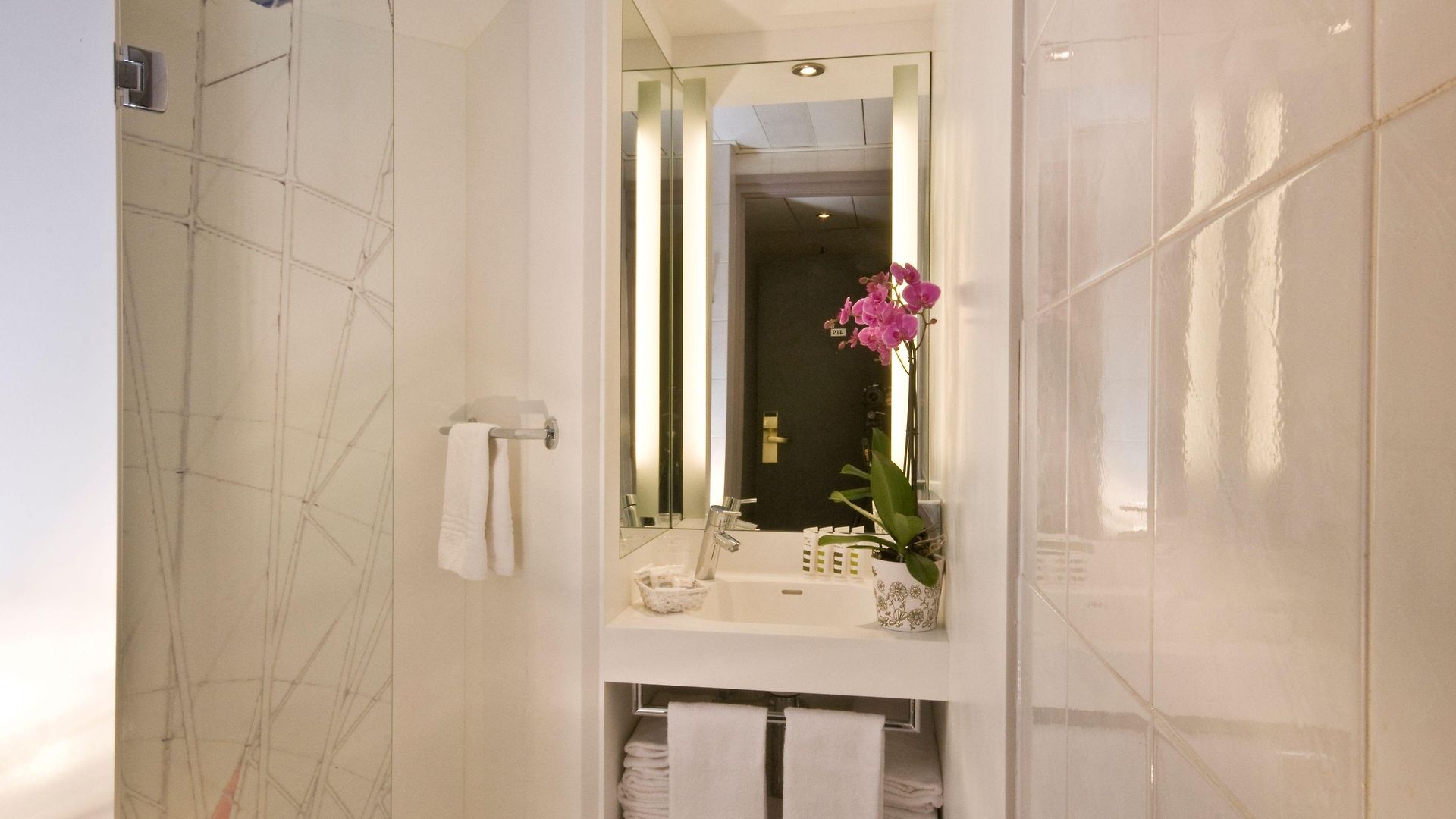 Mercure Centre Grimaldi Hotel