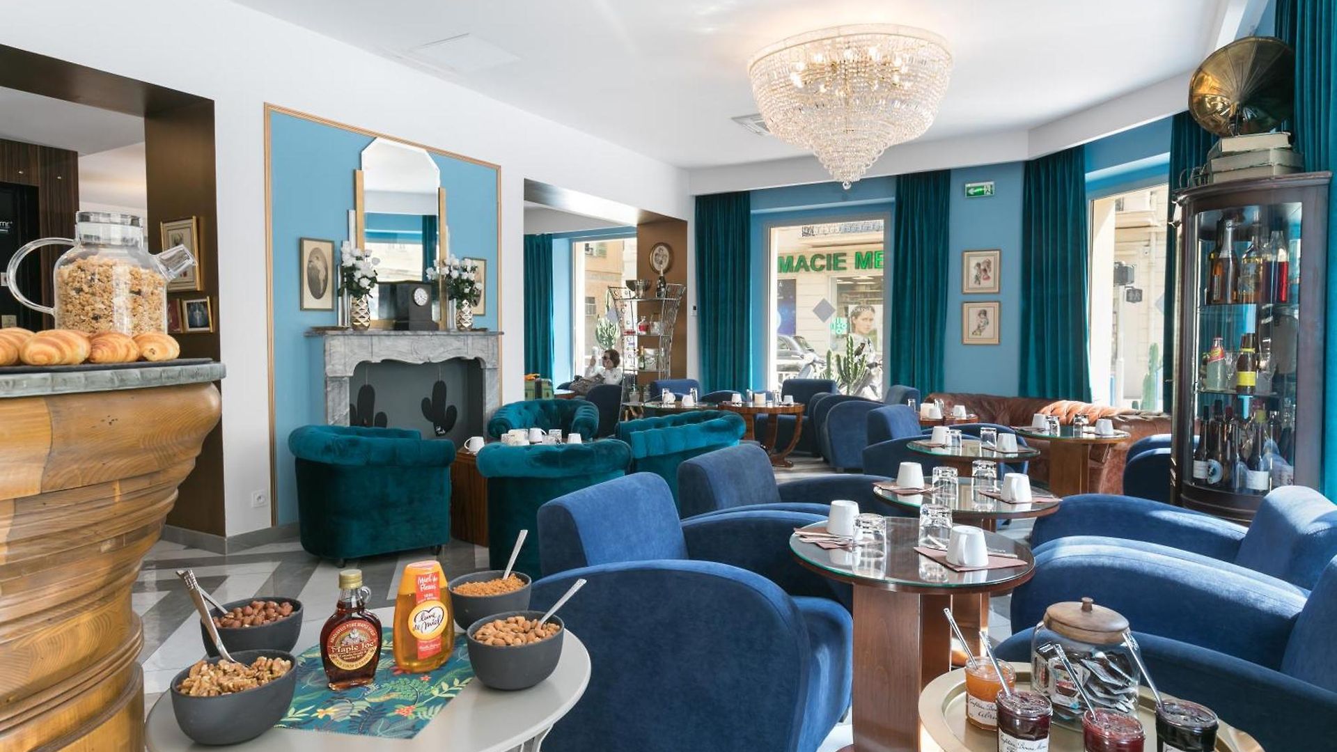 The Jay By Happyculture Hotel
