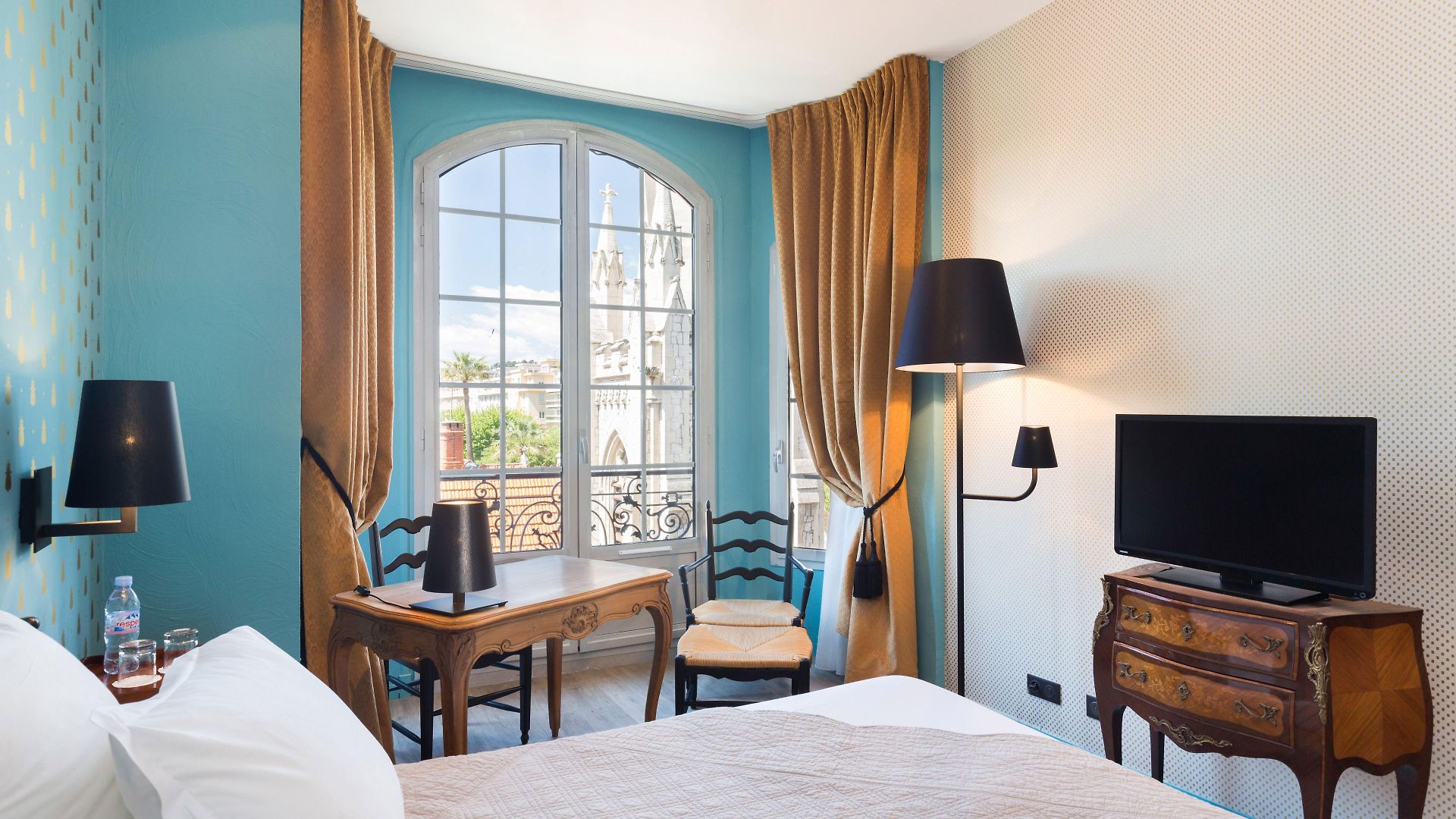 Hotel Le Grimaldi By Happyculture 4*