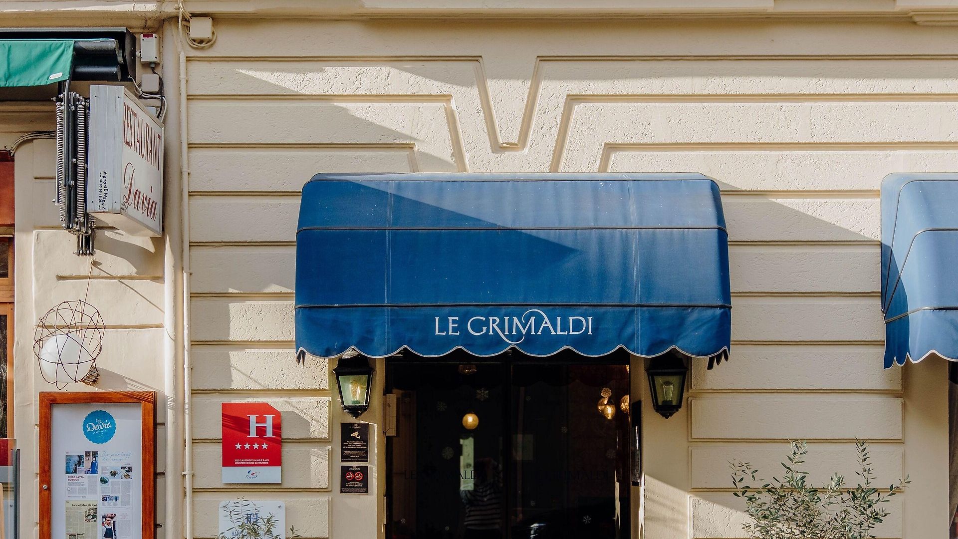 Hotel Le Grimaldi By Happyculture 4*