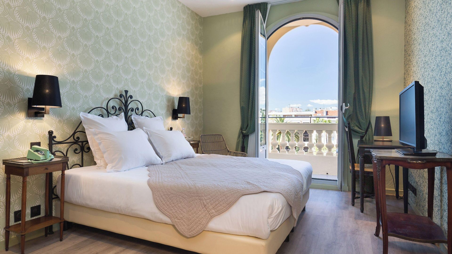 Le Grimaldi By Happyculture 4* Nice