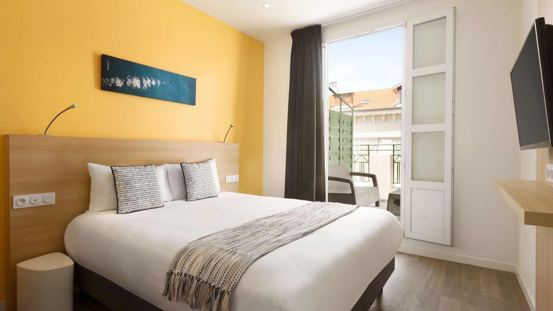 Byakko Hotel 3*