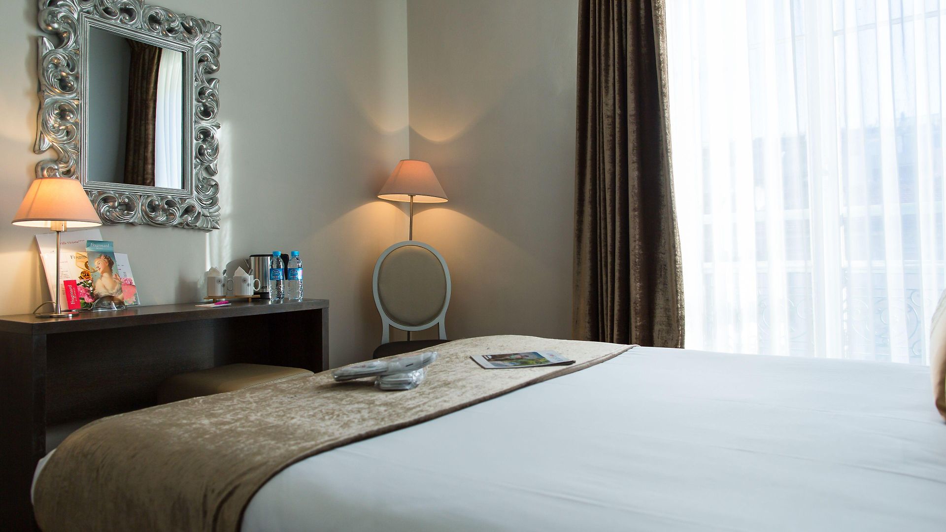Victoria Hotel 4*