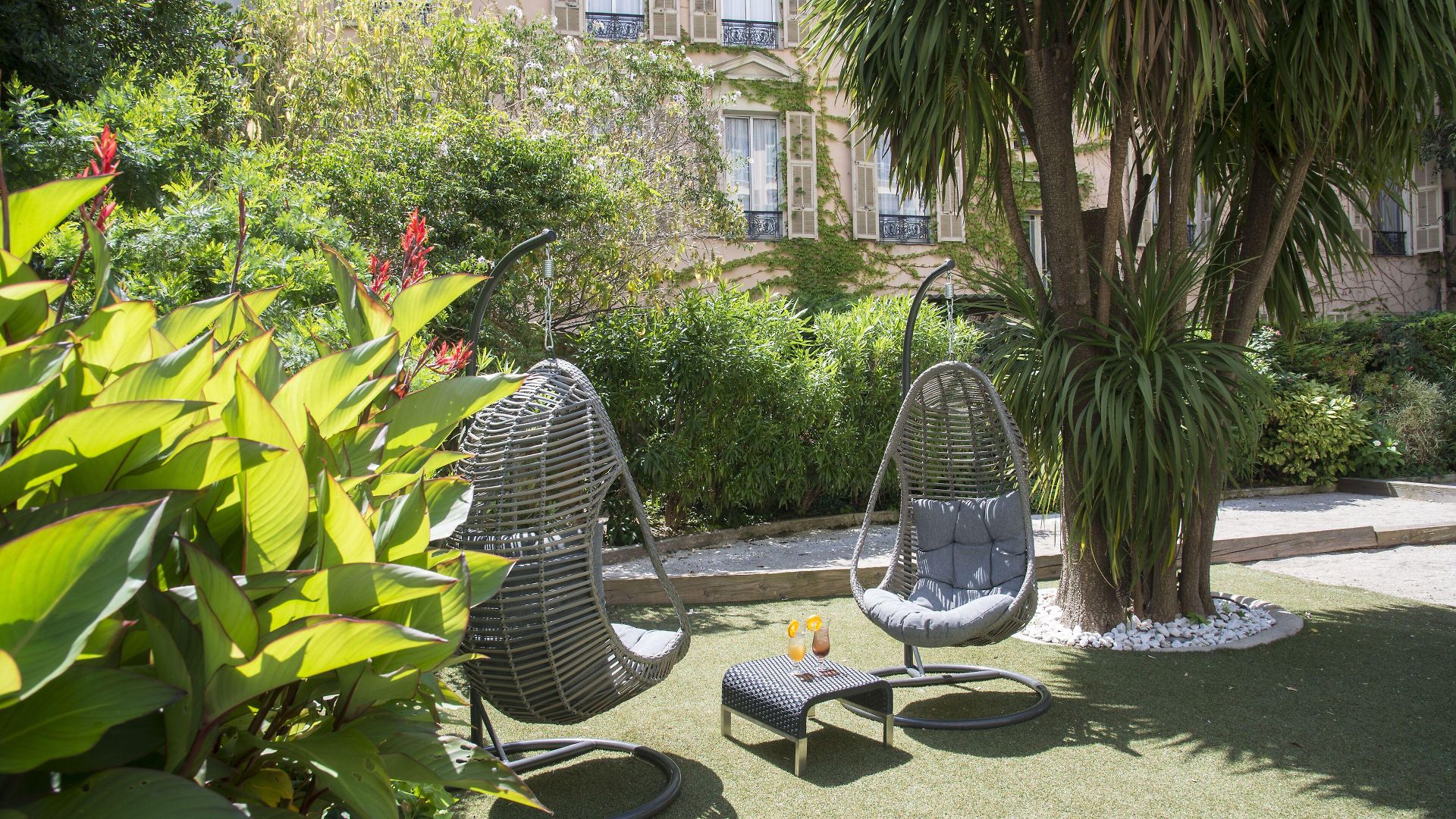 Victoria Hotel