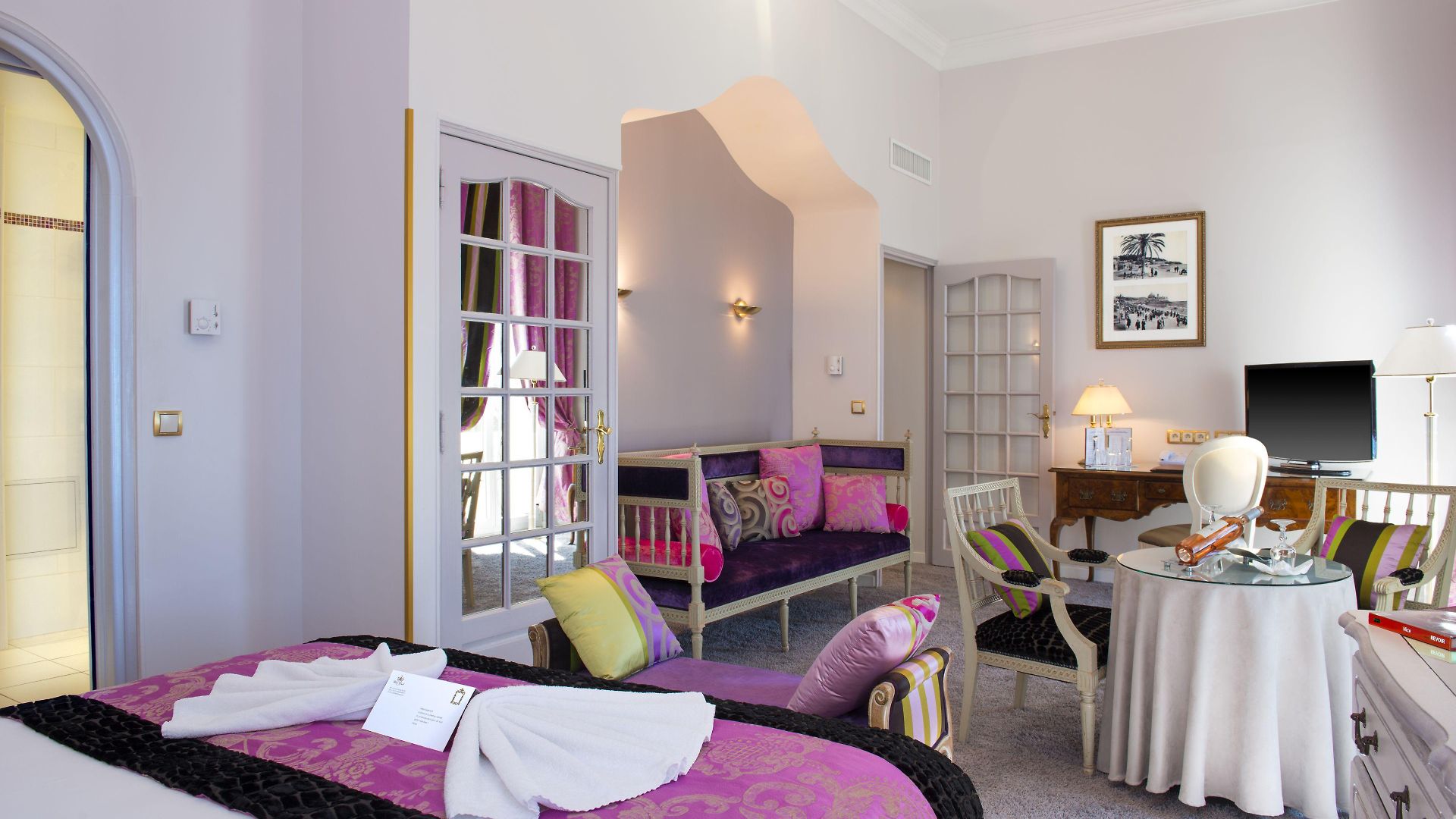 West End Promenade 4* Nice
