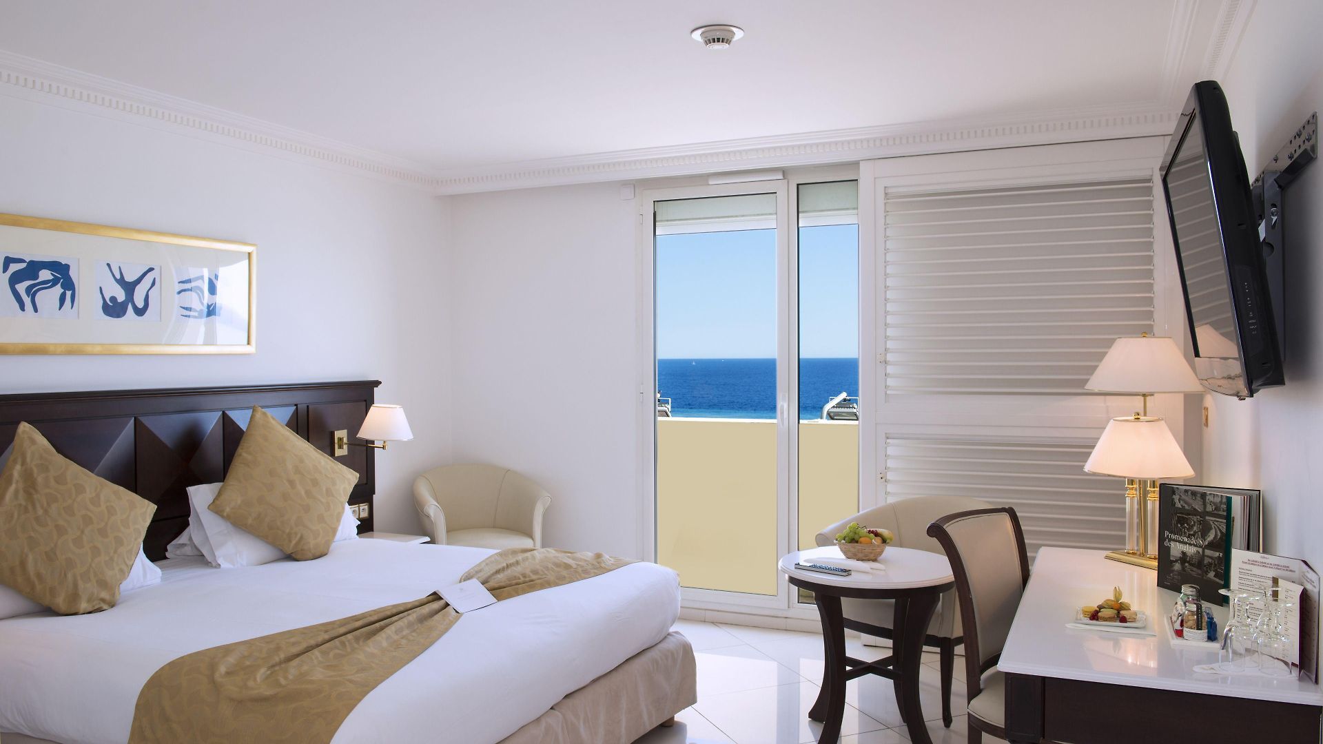 West End Promenade 4*