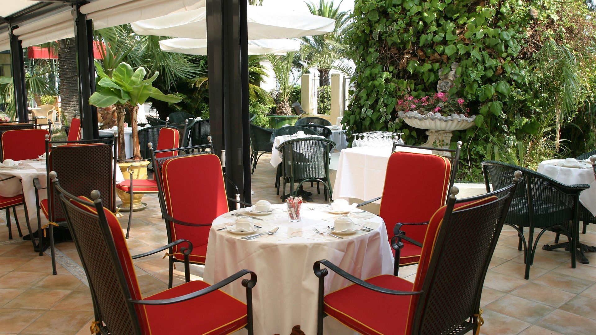 Hotel West End Promenade 4*
