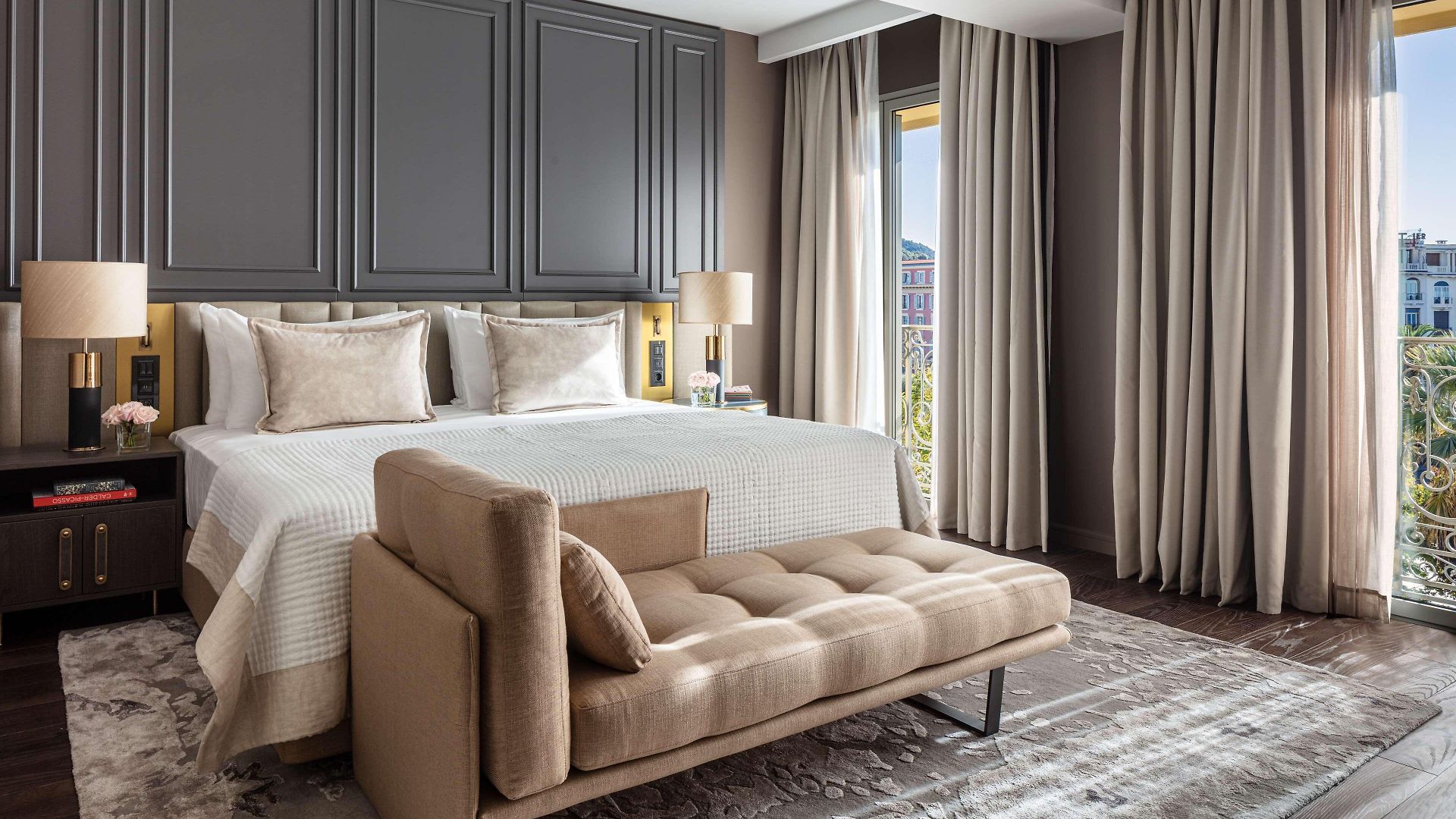 Hotel Anantara Plaza - A Leading Of The World