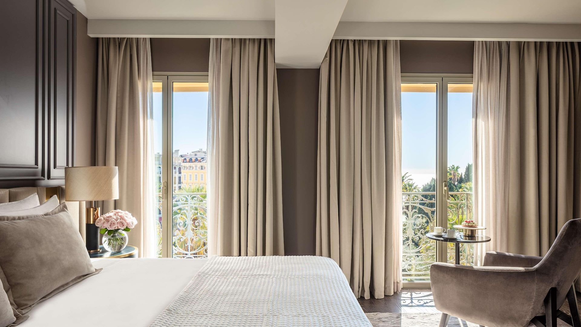Hotel Anantara Plaza - A Leading Of The World 5*
