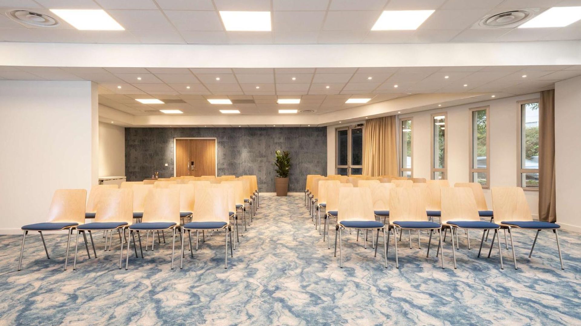 Radisson Airport Hotel