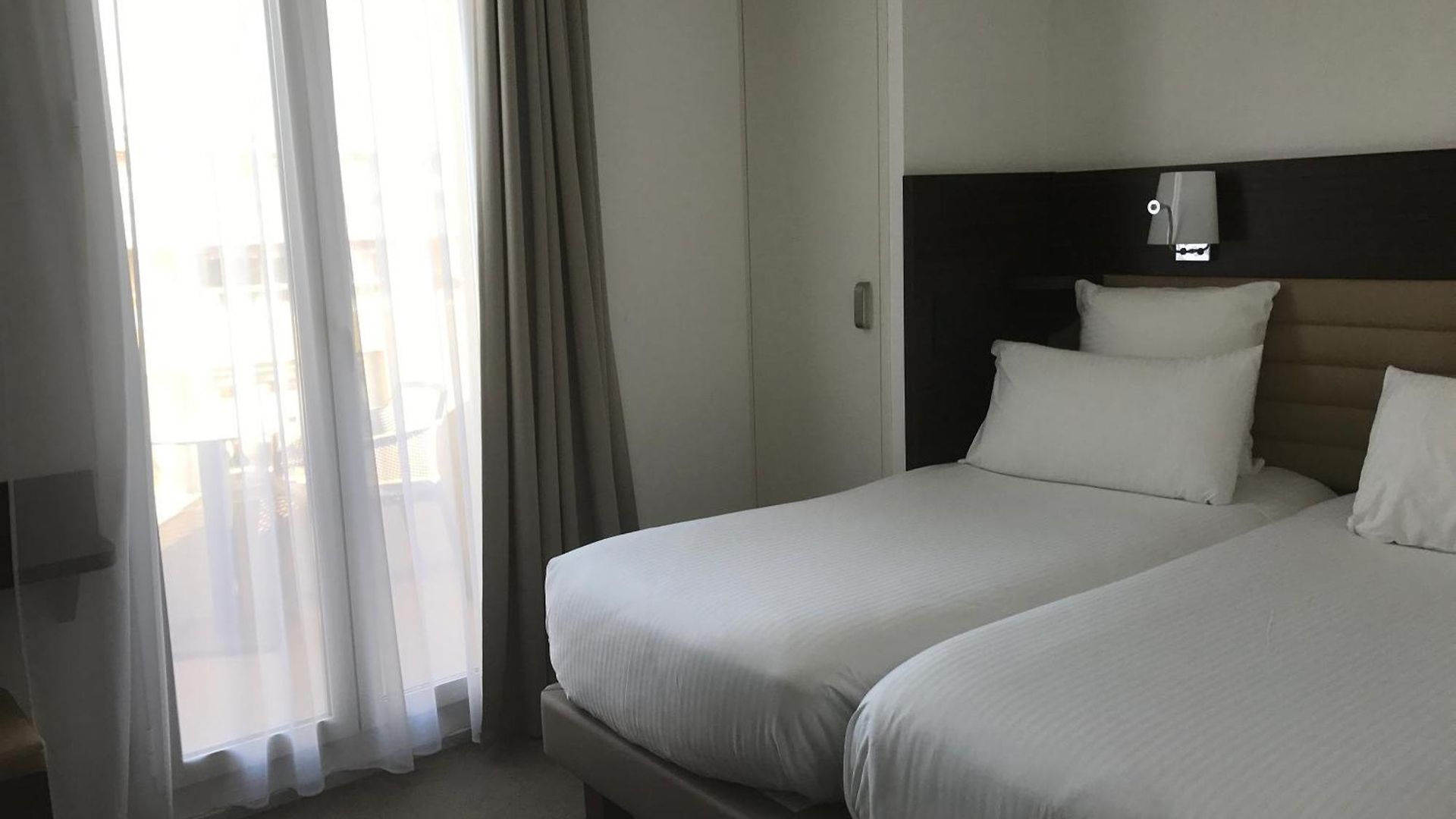 Monsigny Hotel 3*