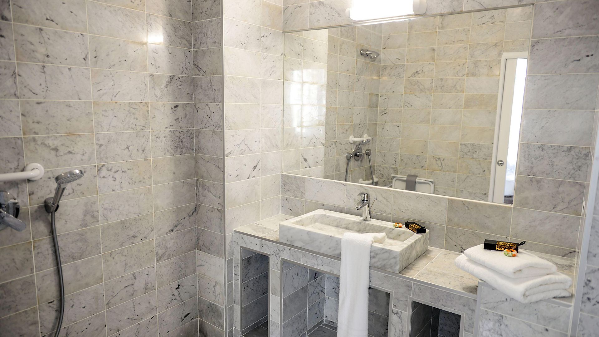 Hotel Monsigny