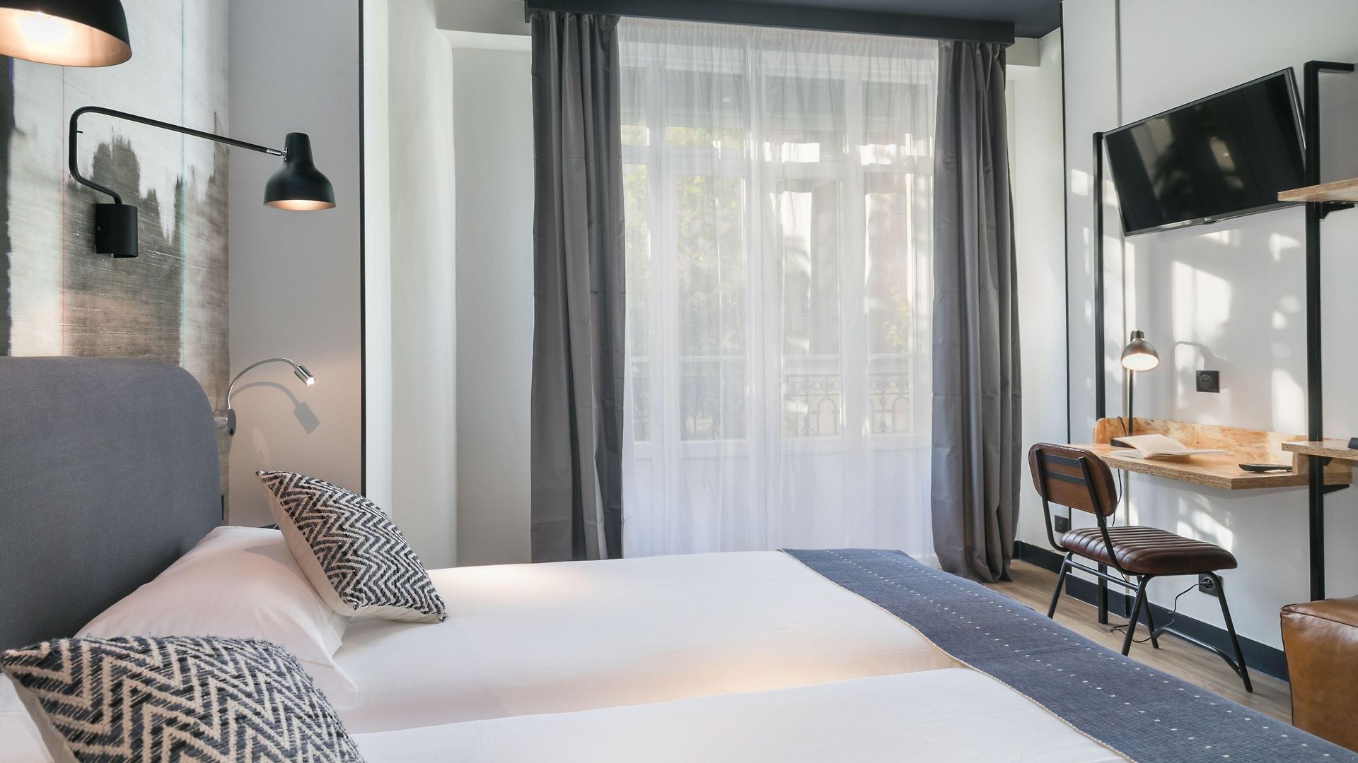 Hotel So'co By Happyculture 3*