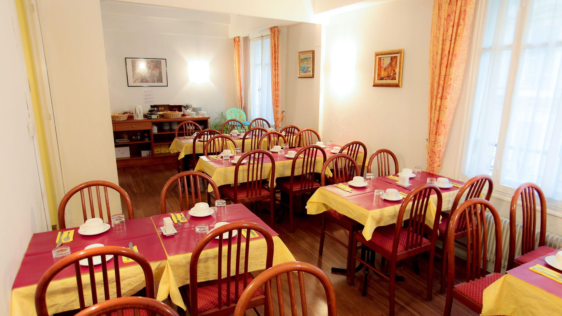 Ammi Lafayette Hotel 3*